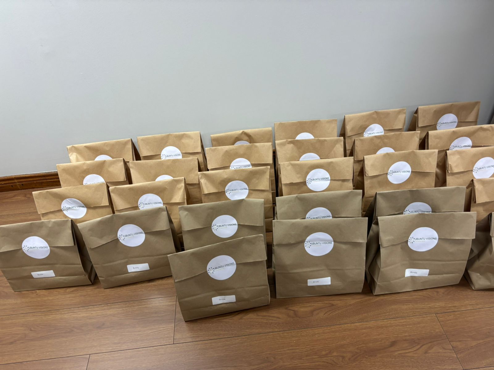 Ubuntu Visions - Spreading Ubuntu This Festive Season