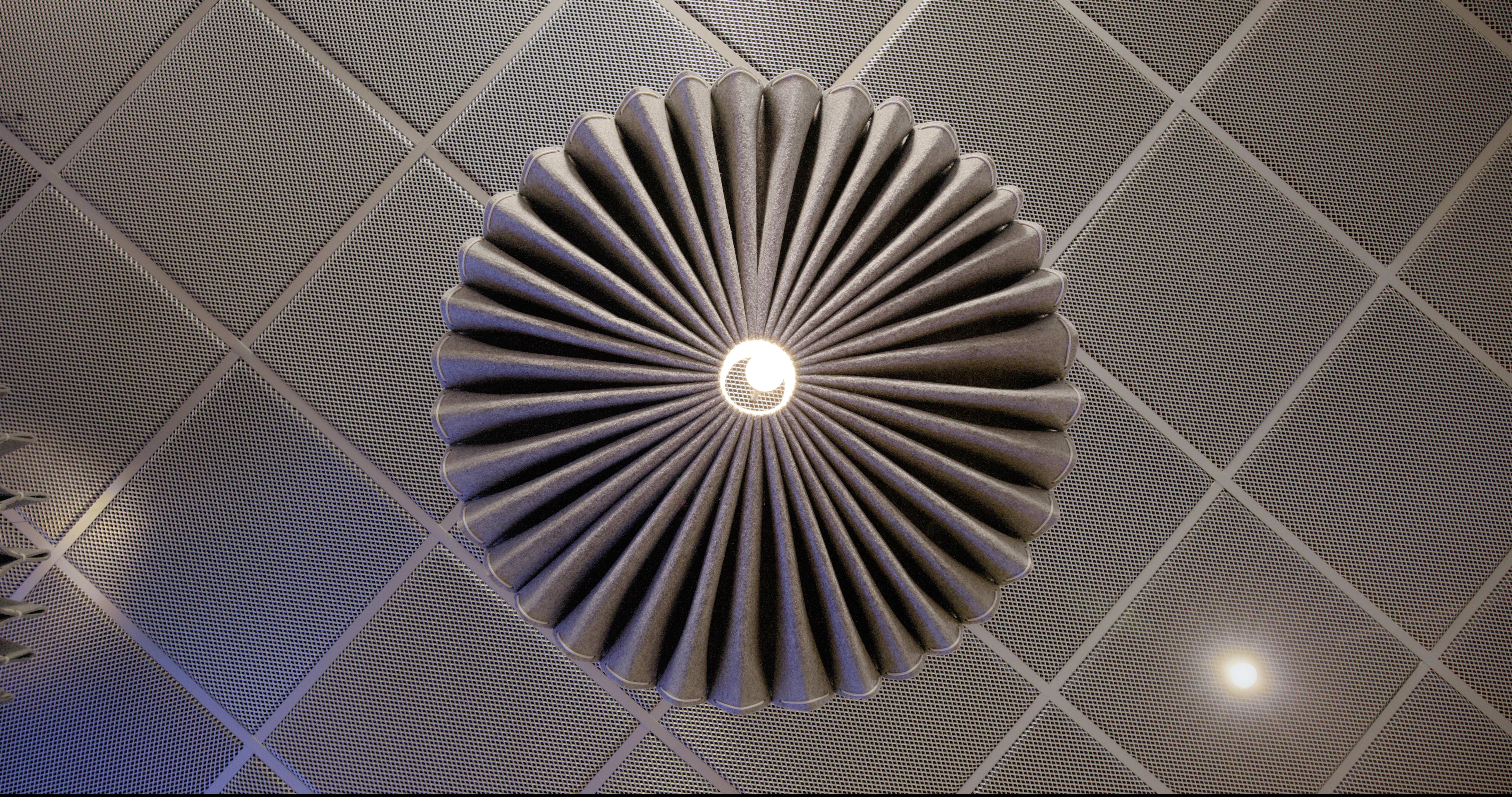 Testimonial-video-DSN-Workspace-Solutions-Koninklijke-Van-Twist-Infinity-Frame