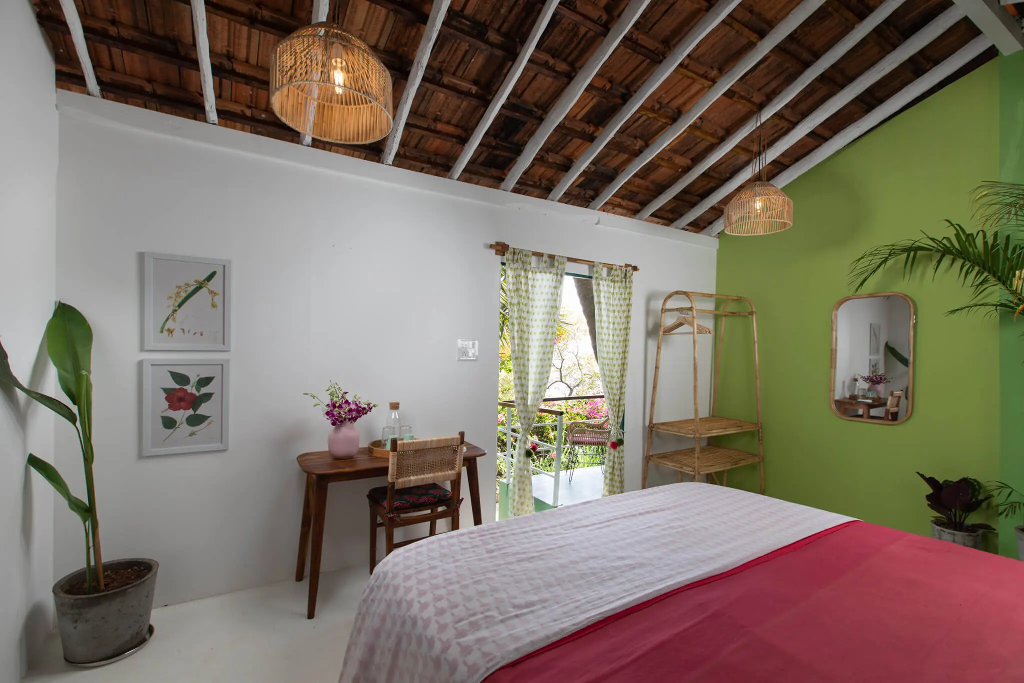 Sea View Hut 5 at Casa Jaali — bright hut bedroom with desk