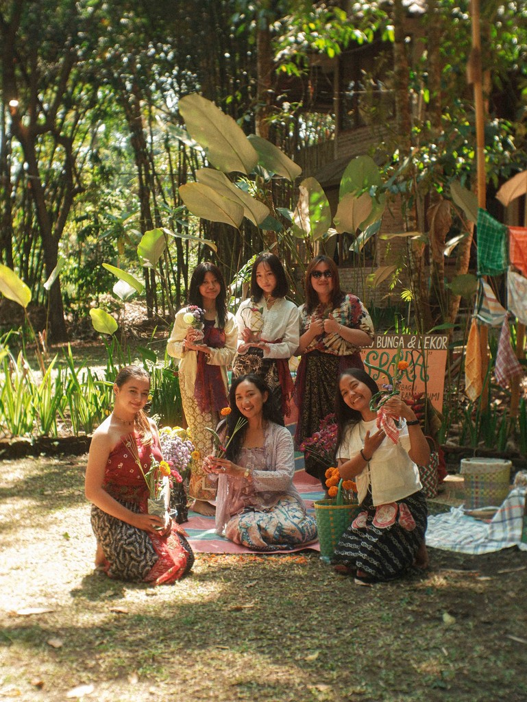 Bujana (Busana dan Jamuan Nusantara) | Ruas Bambu Nusa