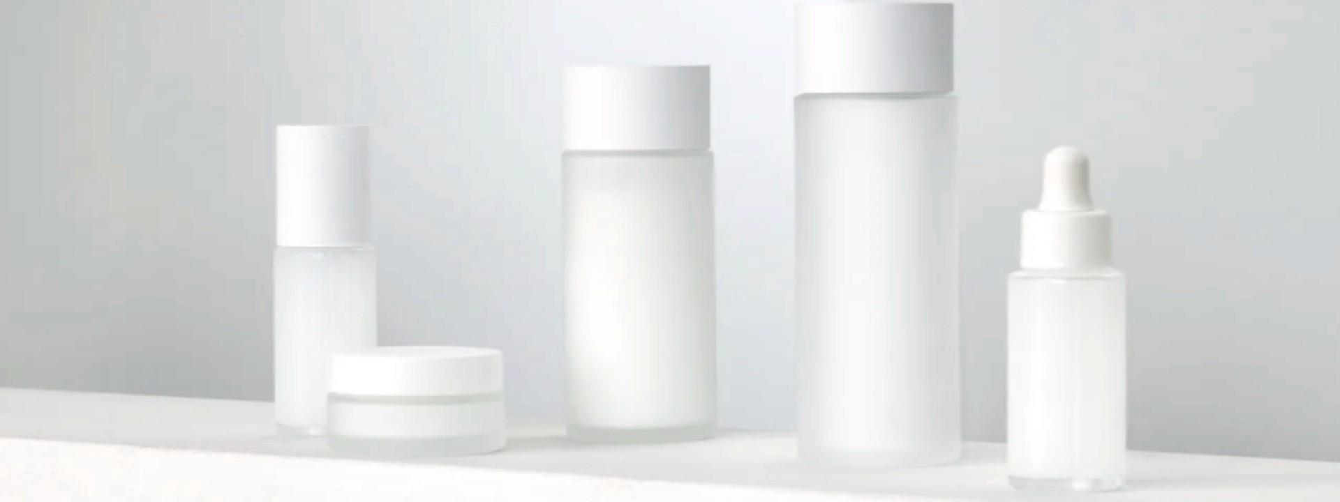 TOA株式会社の化粧品