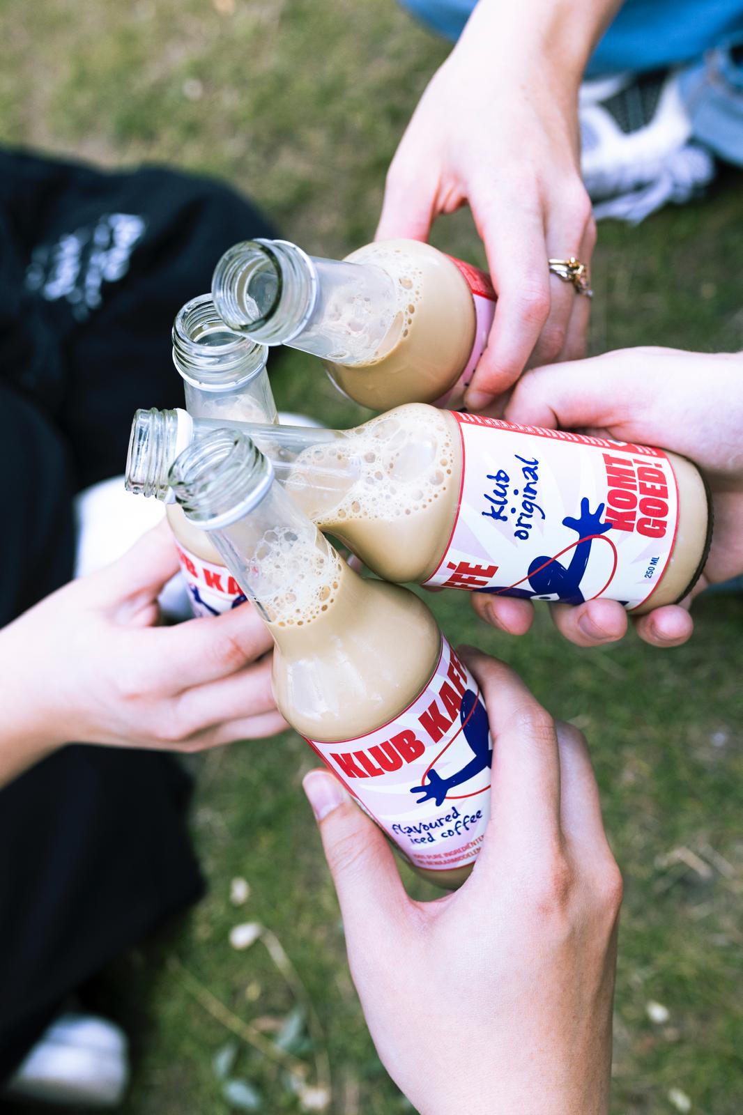 Klub Kaffé flesjes design packaging ontwerp ijskoffie