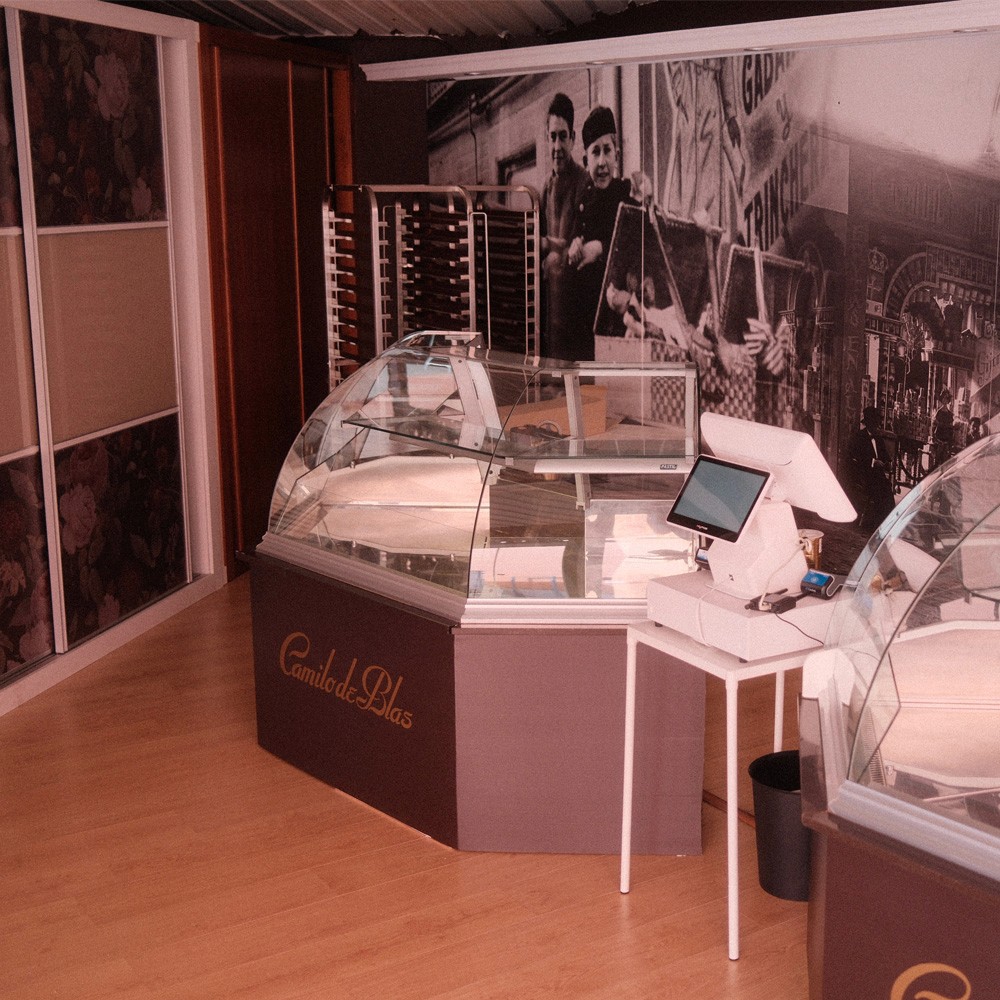 Stand Camilo de Blas — Diseño integral y producción ferial