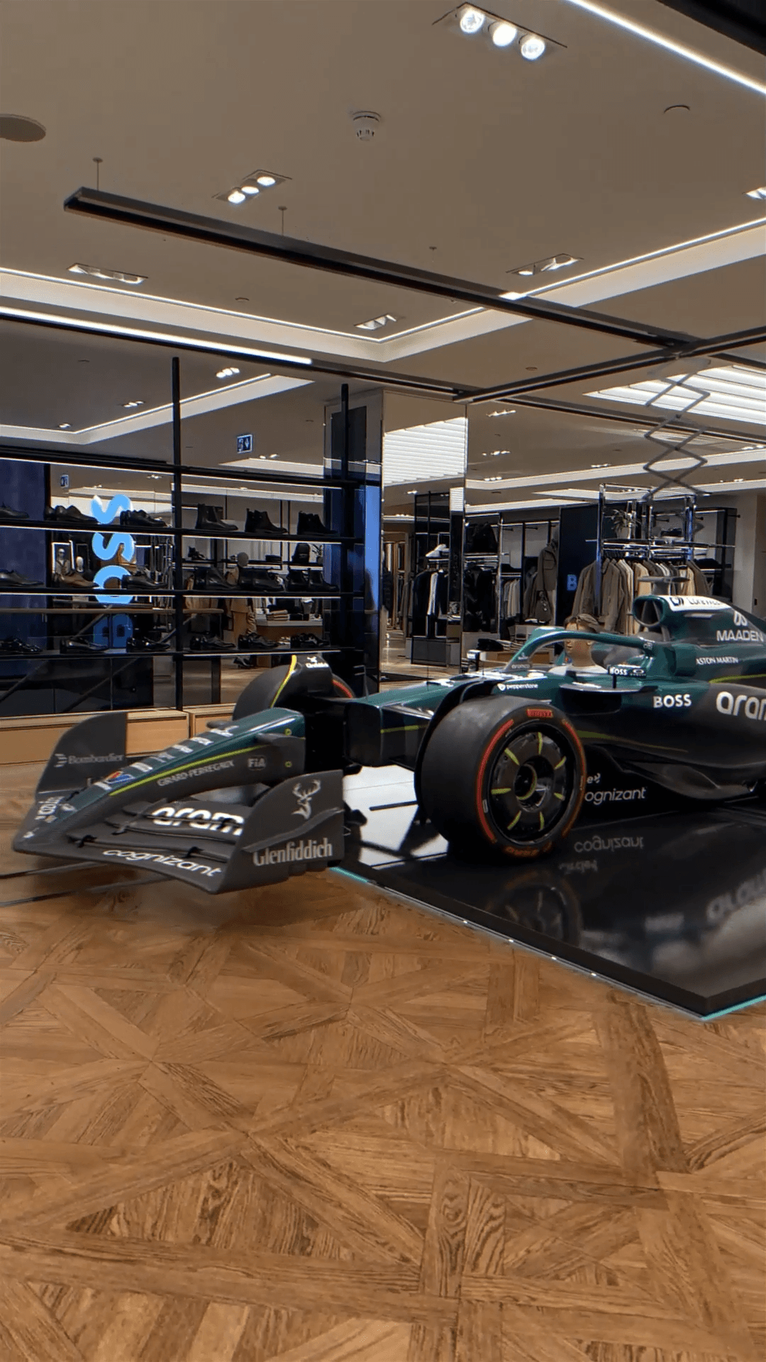 Batch.Works logo over a photo of a box of 3D printed objects