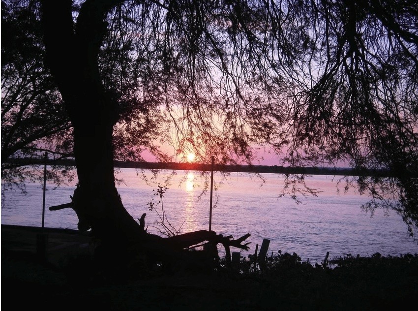  lever du jour sur le rio Paraguay