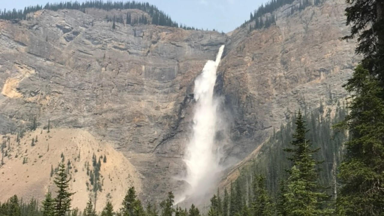 Takakkaw Falls