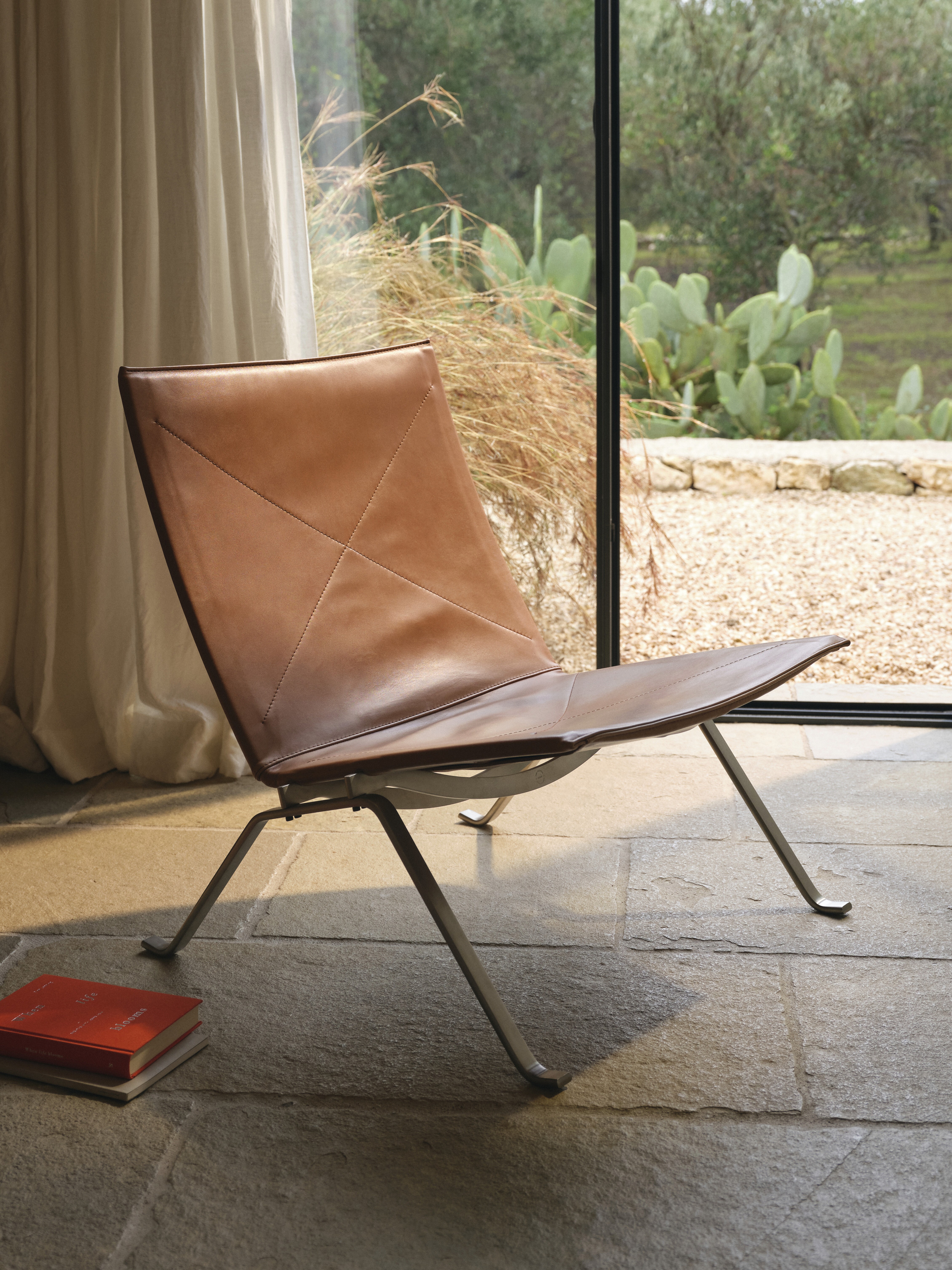 Flow Lab PK22 chair Fritz Hansen fauteuil