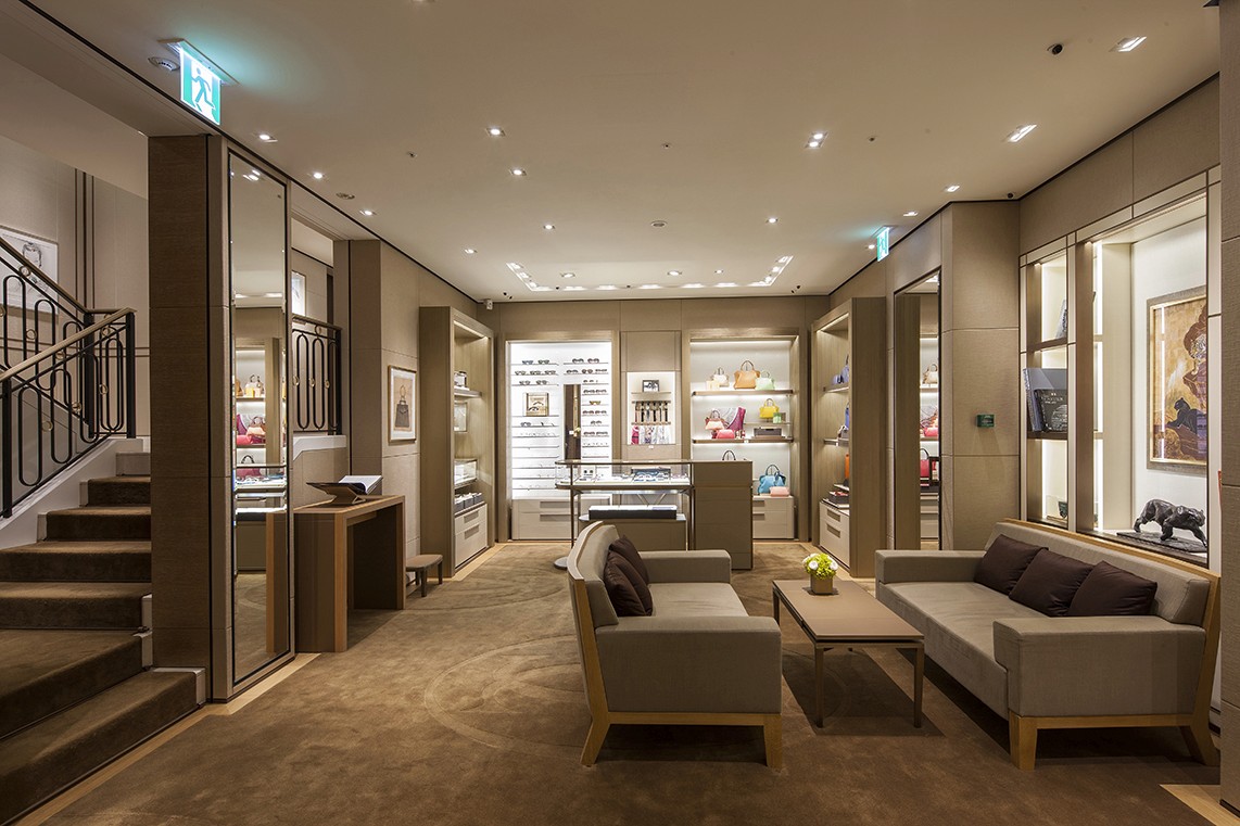 까르띠에 메종 청담 매장 인테리어 – 메인 홀 전경