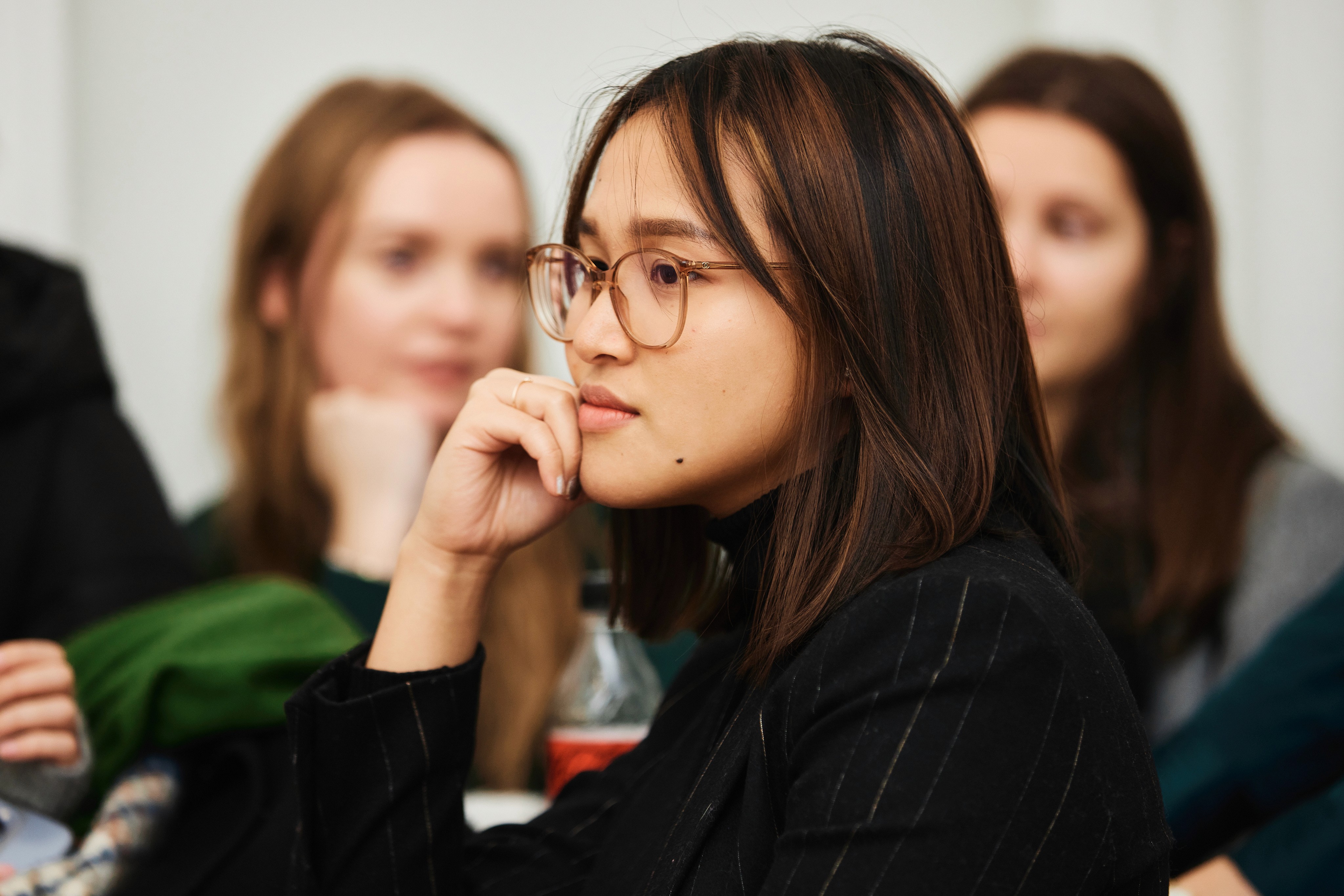 Students listening to Mag. Roland Schöbel, Partner and Member of the Territorial Leadership Team at PwC Austria 