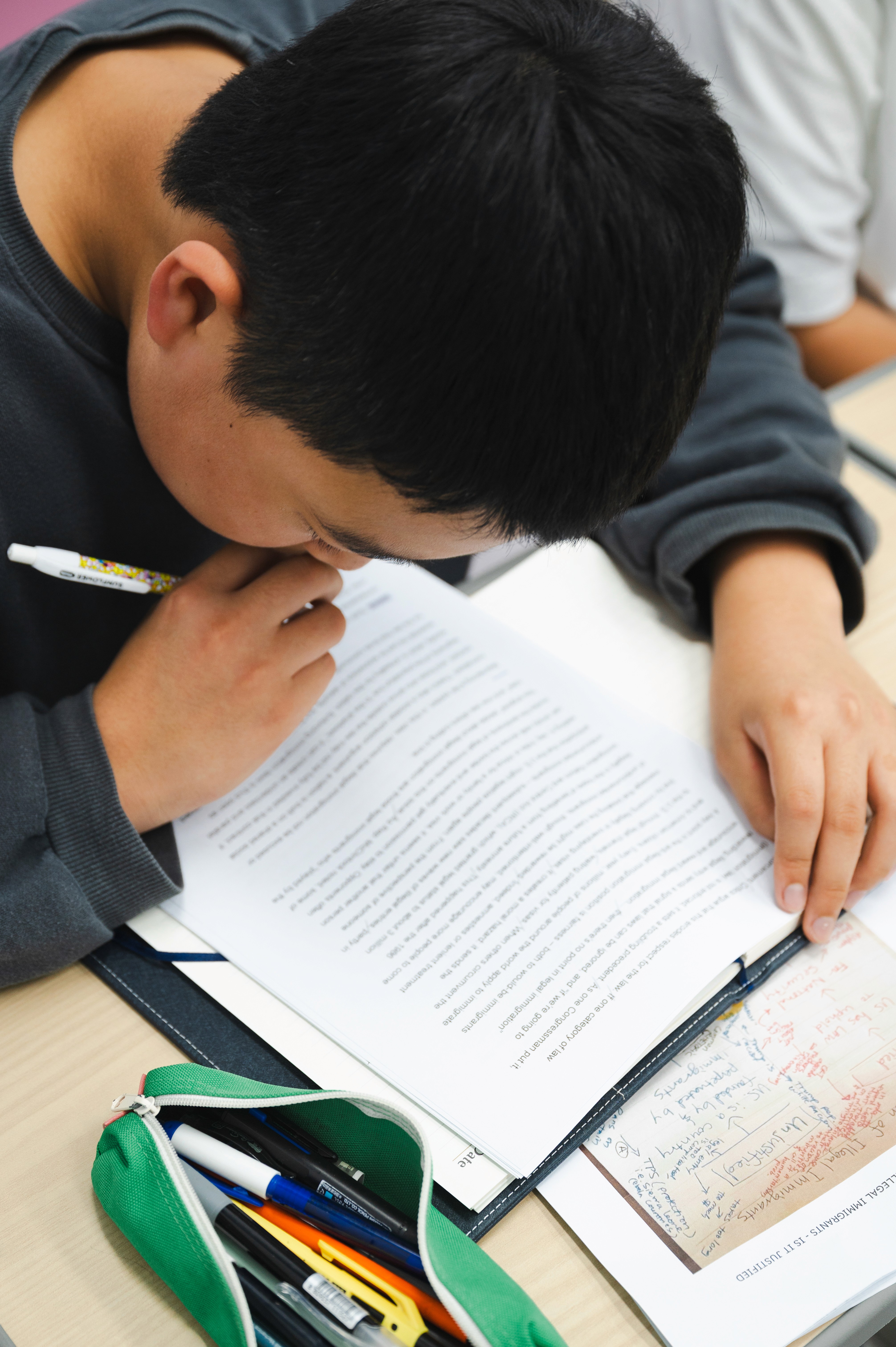 black and white photo of headphones
