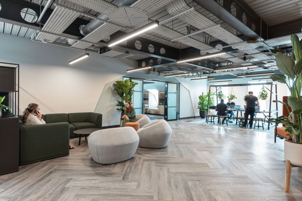 net-zero-office-la-gi