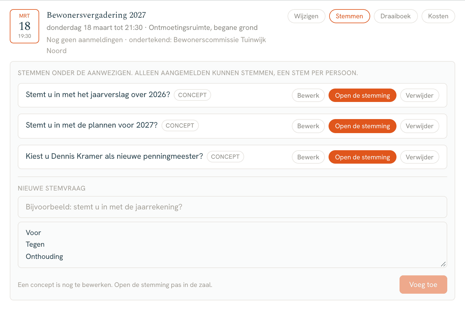 De Bewonersvergadering 2027 op het prikbord van Tuinwijk Noord, donderdag 18 maart, met drie stemvragen in concept: het jaarverslag over 2026, de plannen voor 2027 en Dennis Kramer als nieuwe penningmeester, elk met de knop Open de stemming