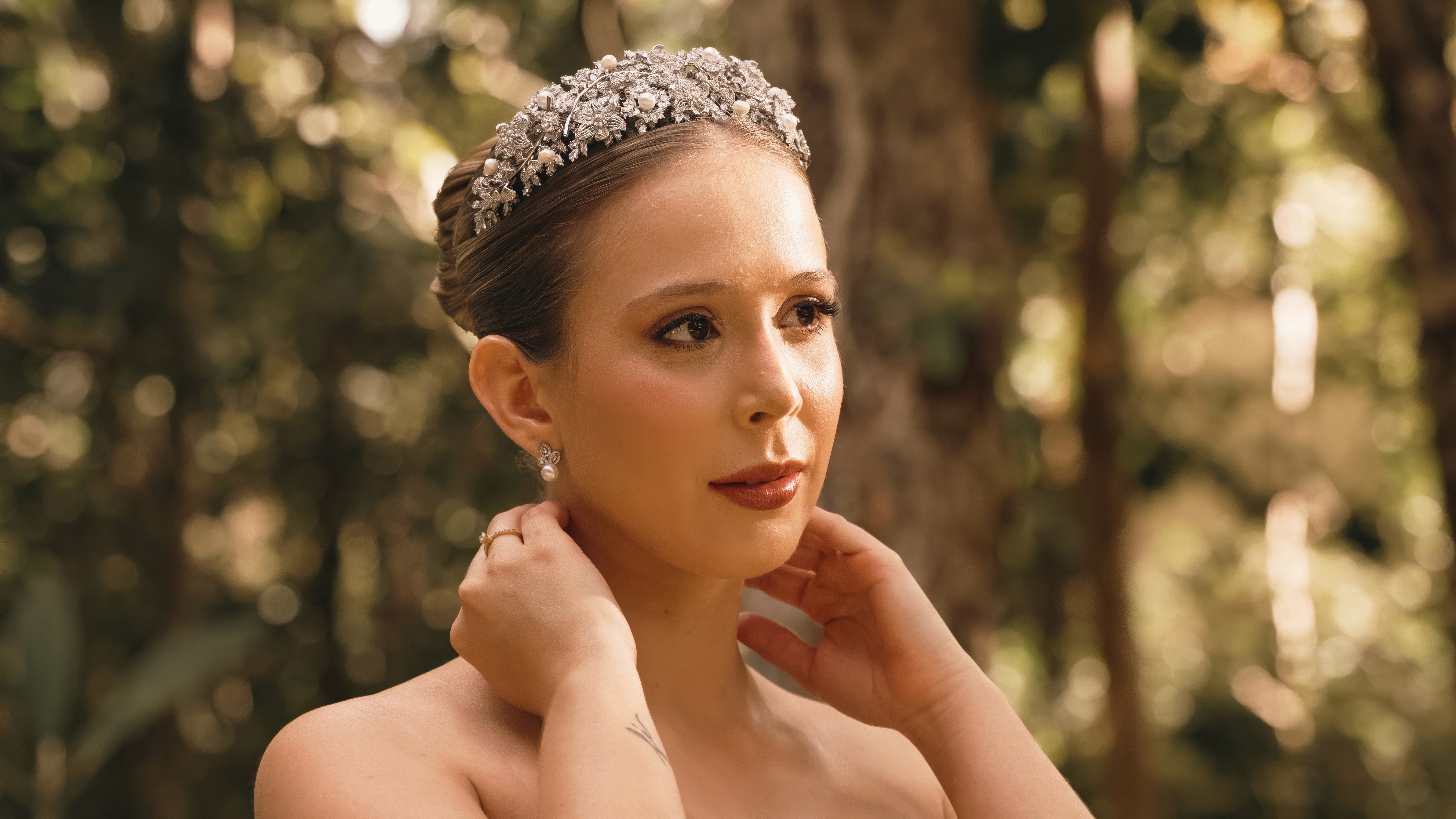 Sienna minimal portrait