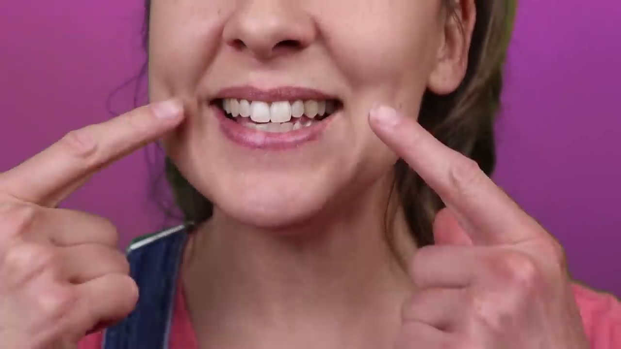 Her mouth in close-up, from the Ms Rachel video Learn To Talk: Help Take Care of Dolls.