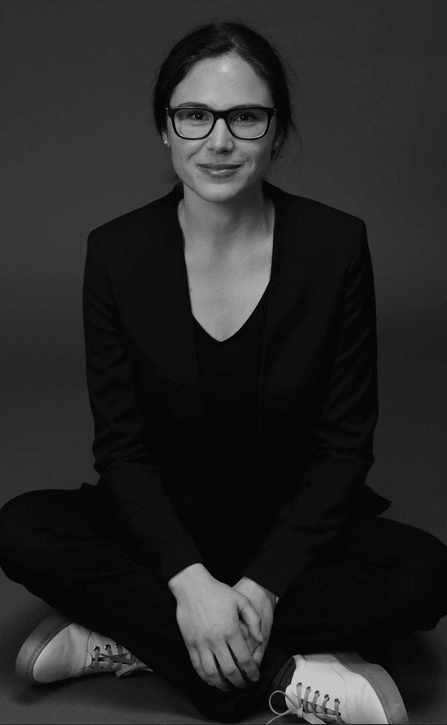 Headshot of Nina Beguš