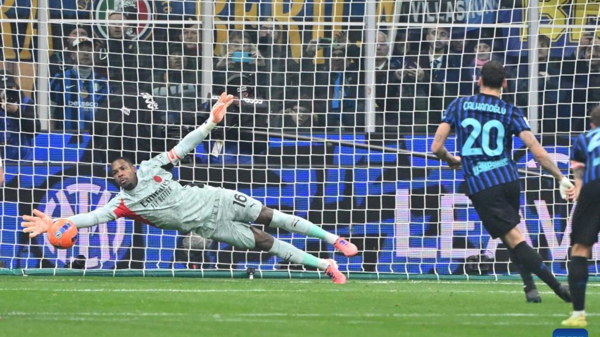 Спасяването на Супер Майк