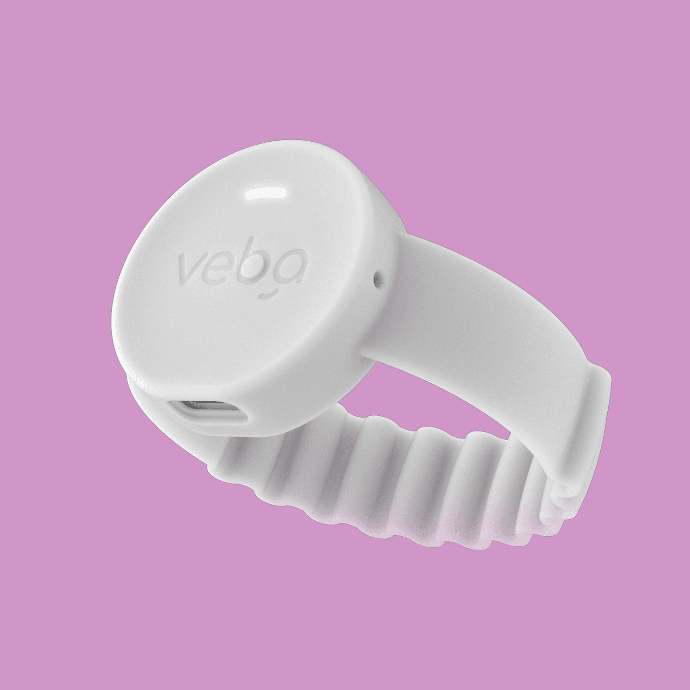 Smart baby bottle monitor with real-time tracking, ensuring optimal feeding temperature and intake monitoring for parents.