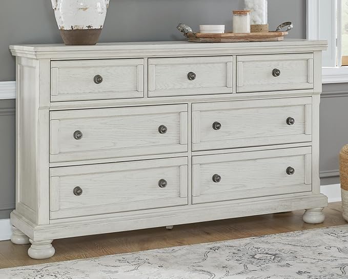 Robbinsdale dresser – A stylish and functional furniture piece, perfect for any modern home.