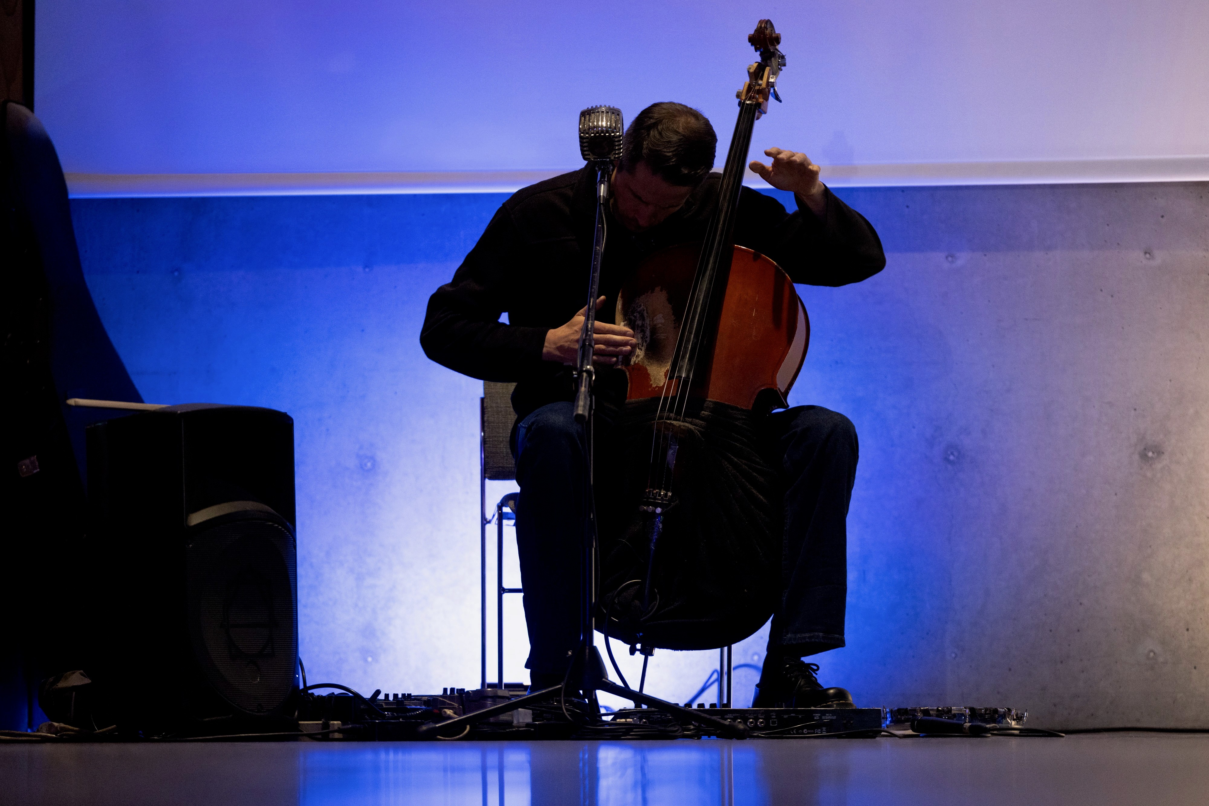 Third Seven performing at the Artificiality Summit
