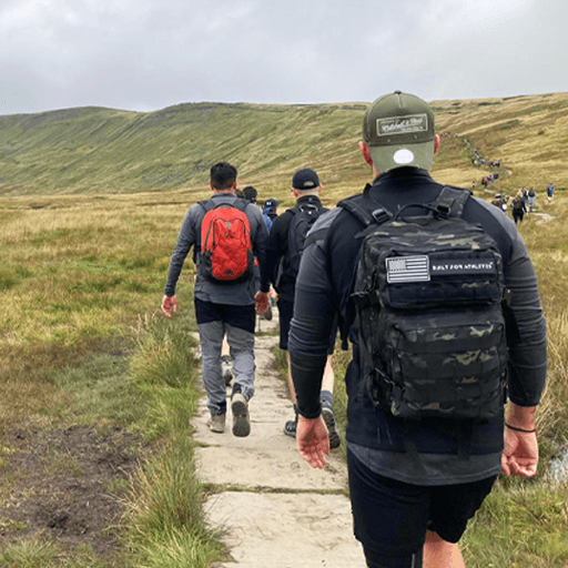 Vianet Team Hiking Yorkshire Three Peaks