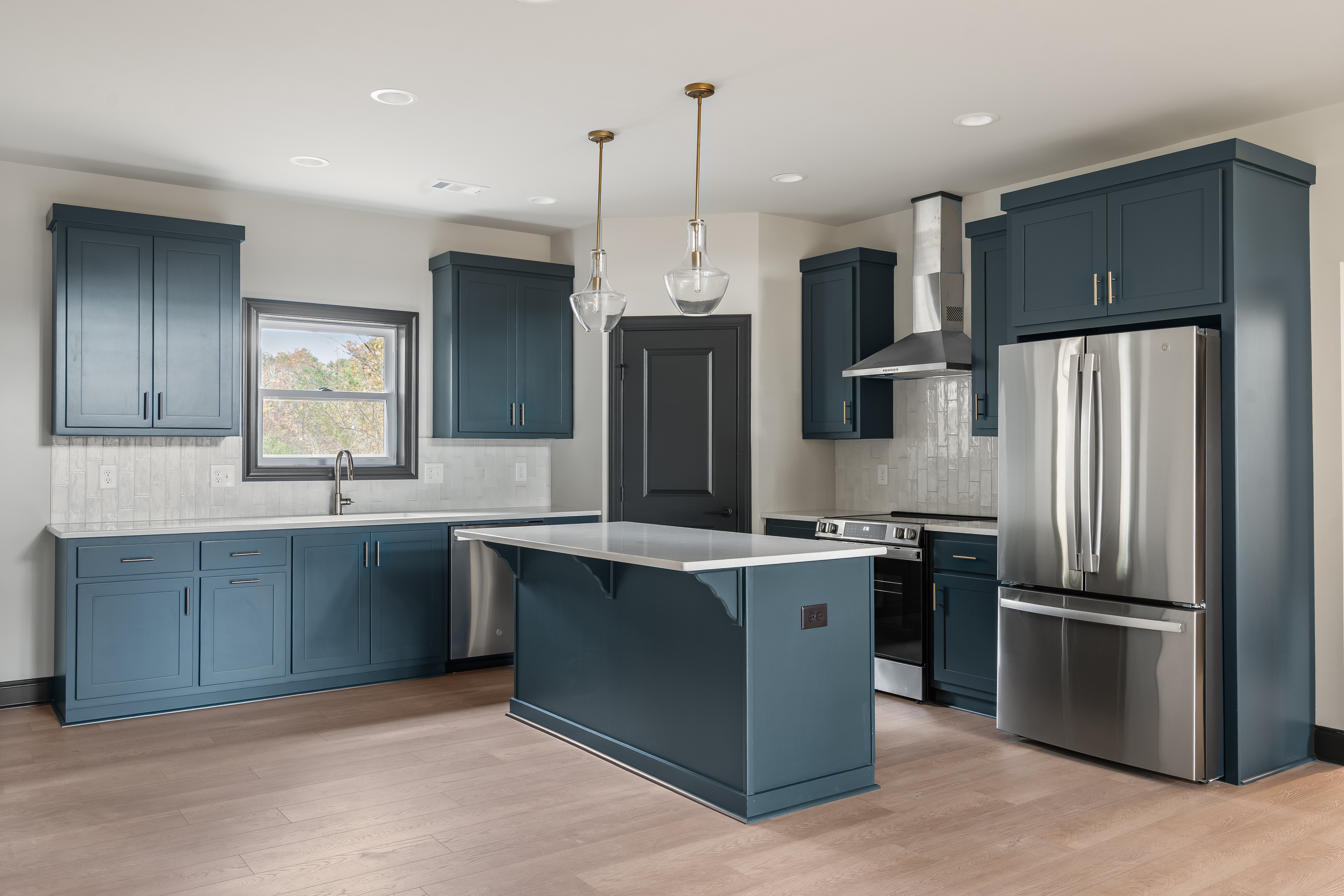 3 bedroom, 2 bathroom custom home in GA,TN,NC, and SC