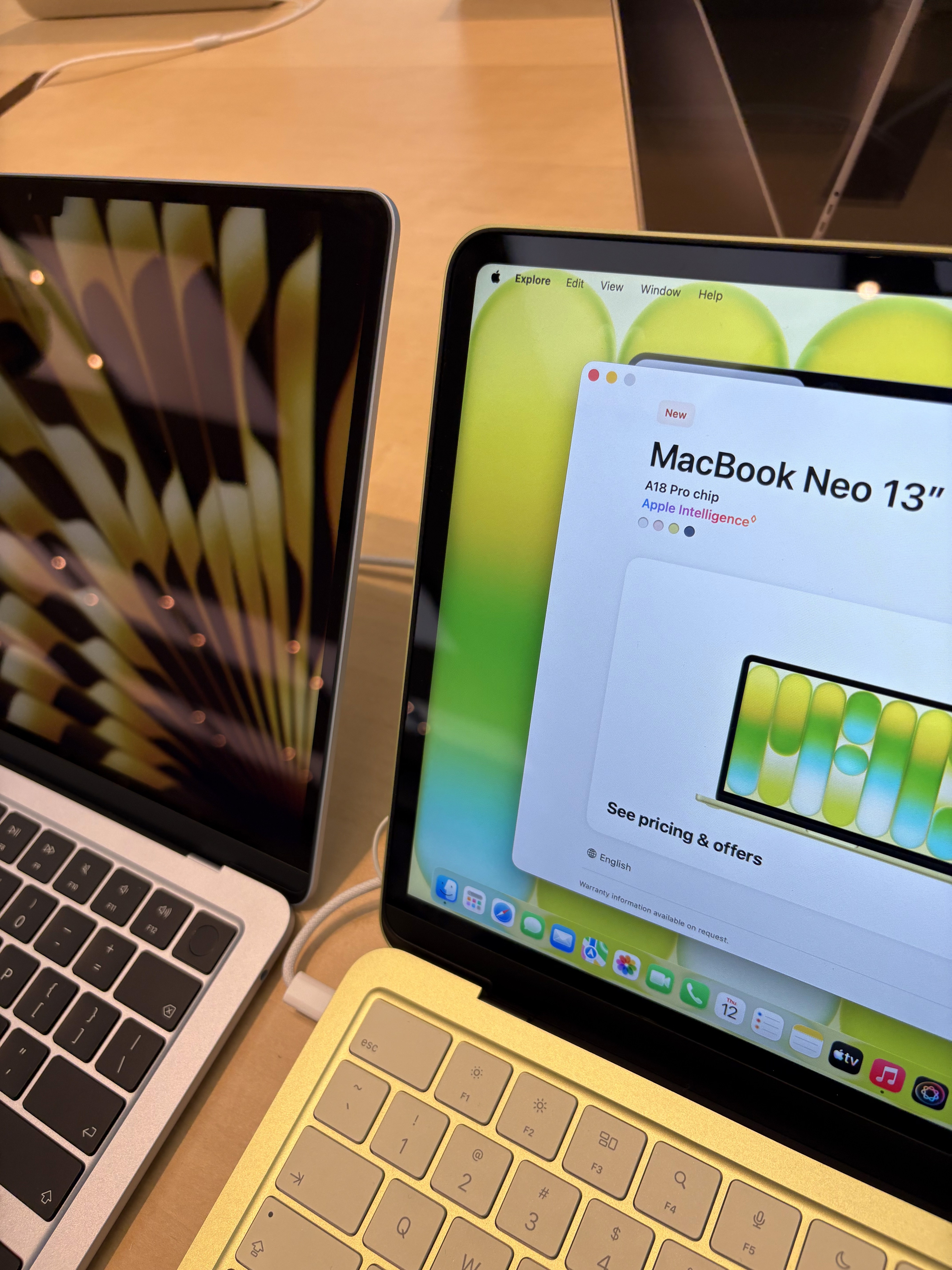 MacBook Neo and MacBook Air side by side