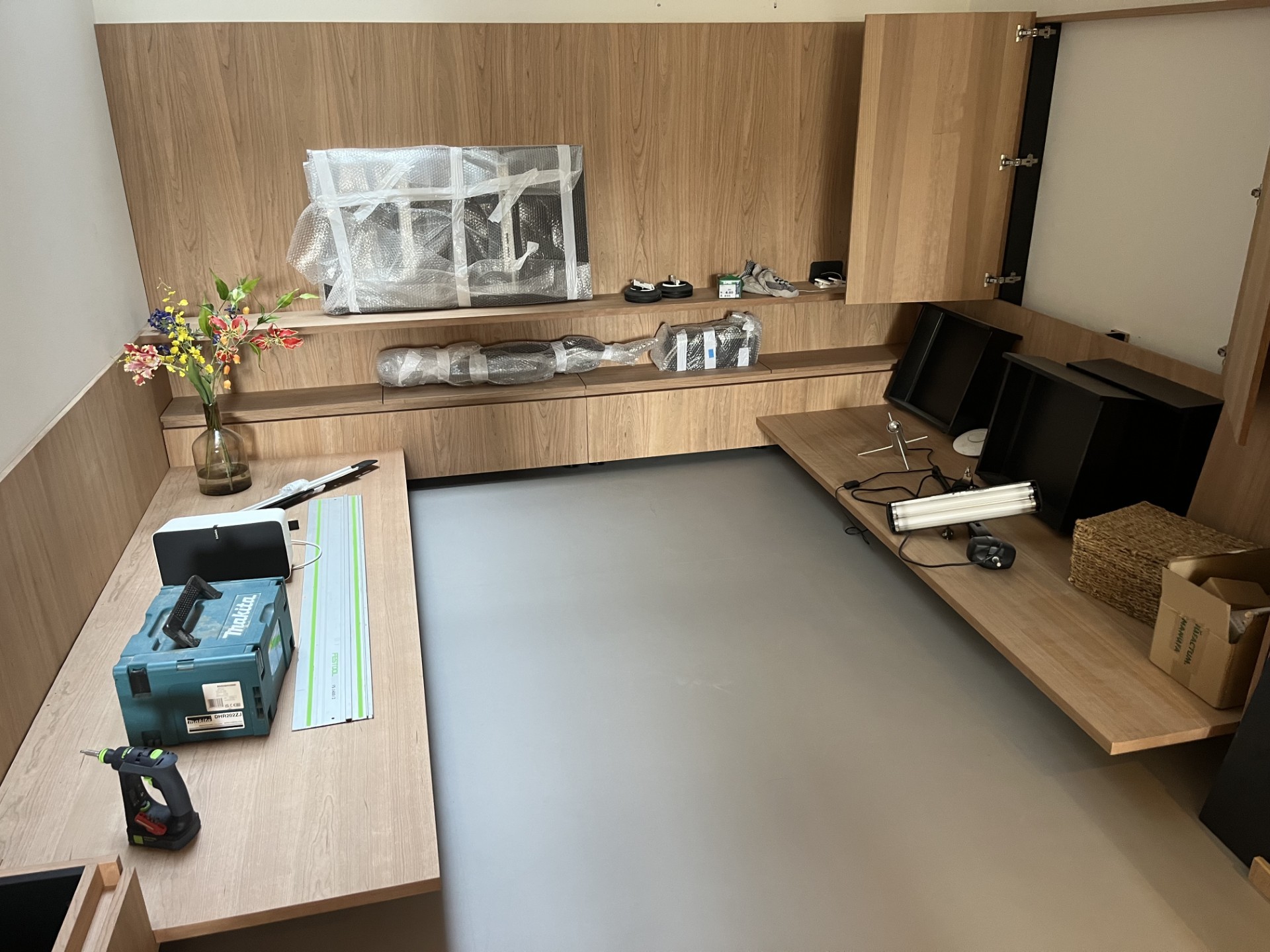 Image of modern living room