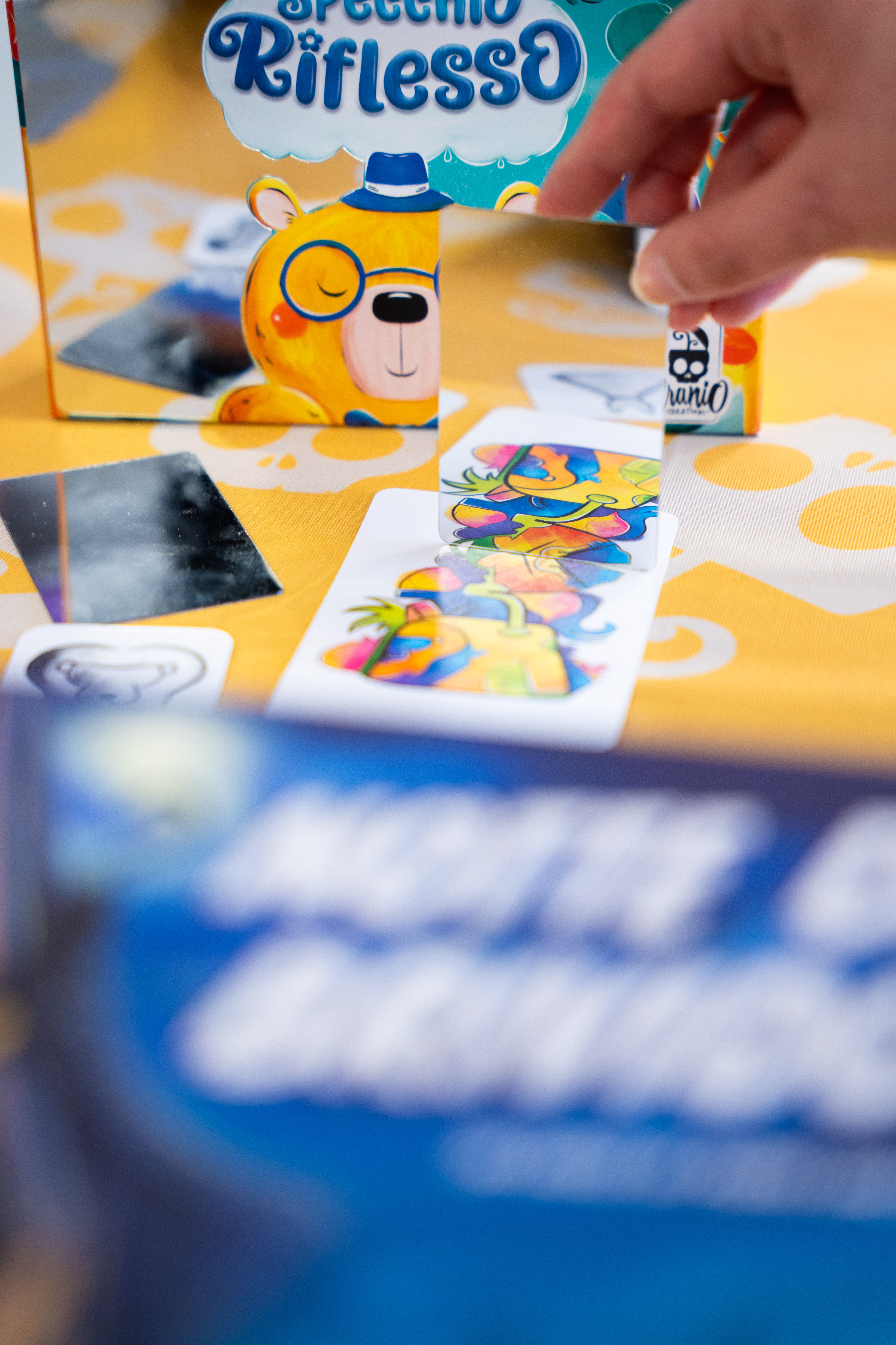 people near TAj Mahal