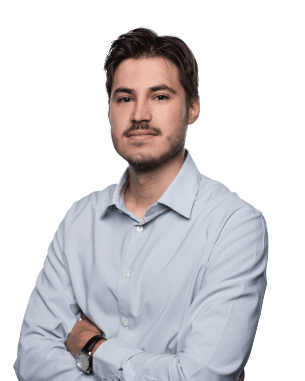 Sebastian Tortosa headshot