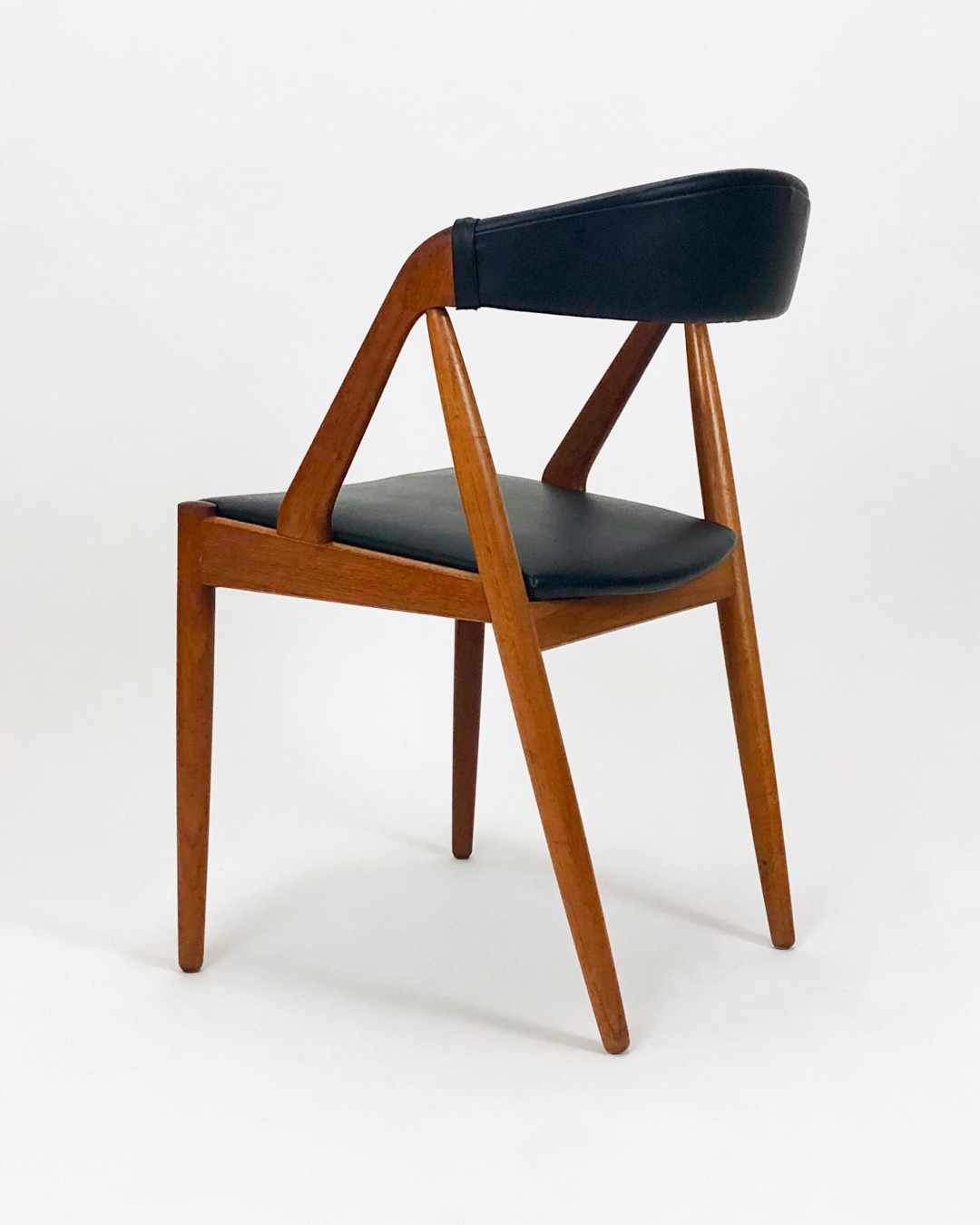 Model 31 Dining Chairs by Kai Kristiansen