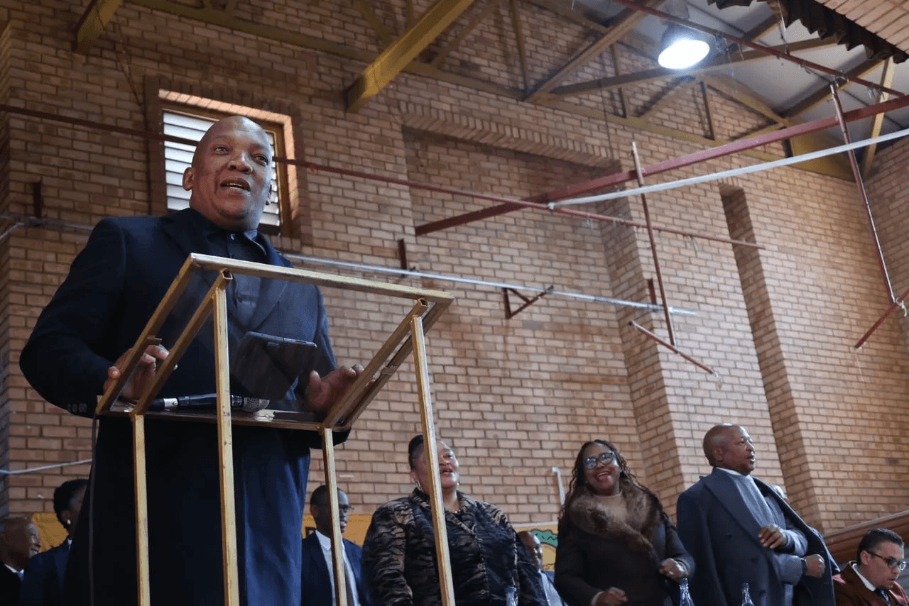 Photo:Memorial service held for slain Alexandra taxi boss Vusi Mayaba – South African Daily