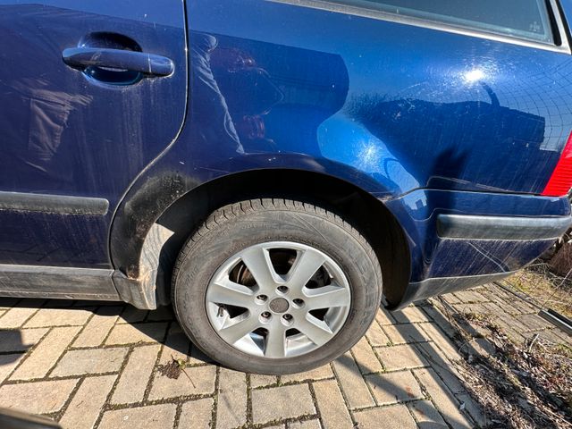 VW Passat Variant 2000 BLUE Gebrauchtwagen - Galeriebild 13