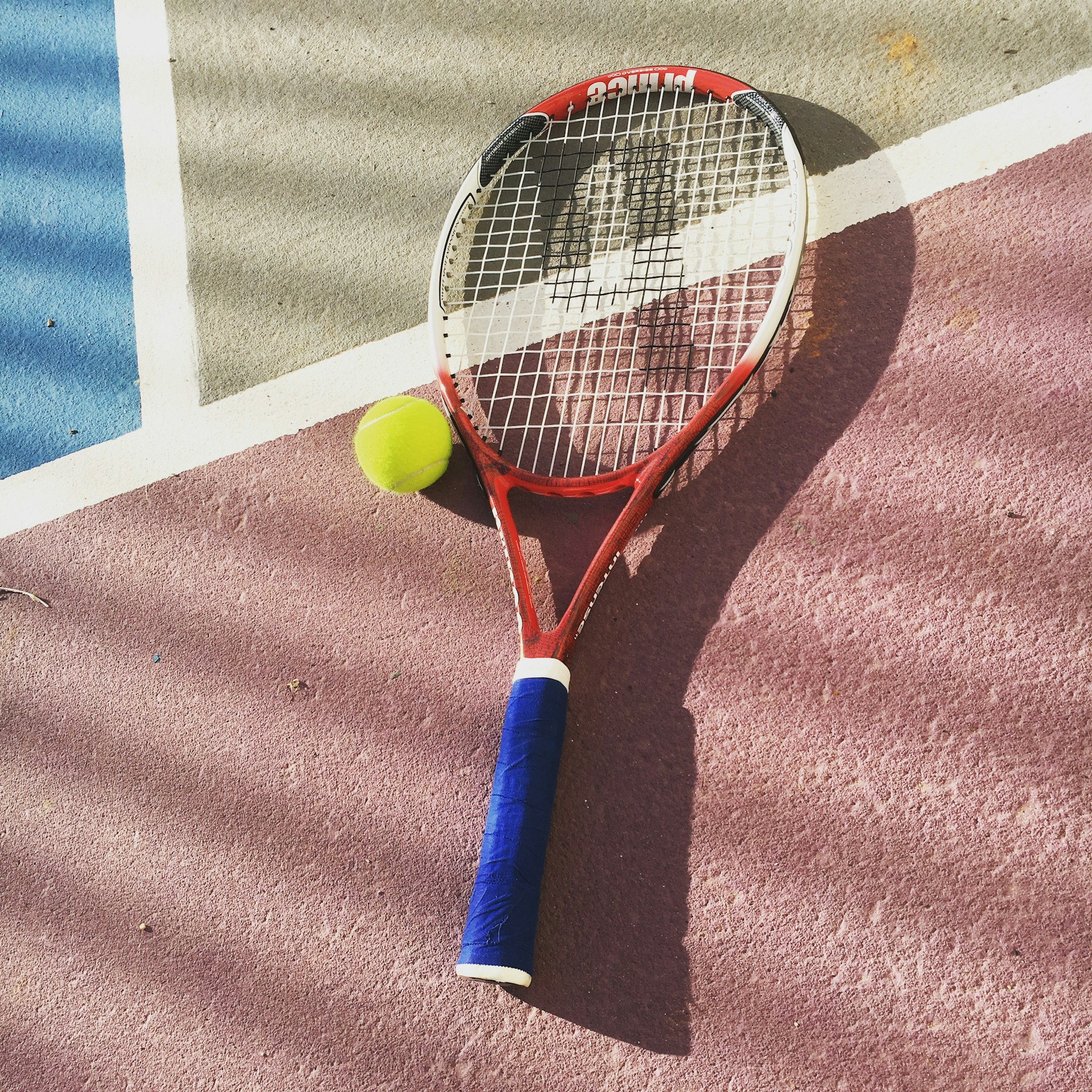 Tennis Racket