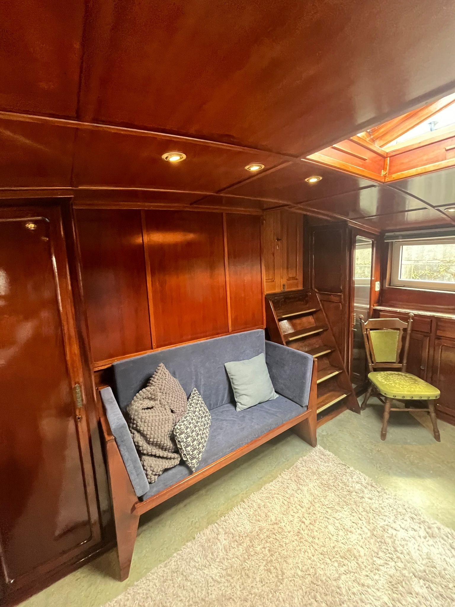 Modern kitchen island with bar chairs