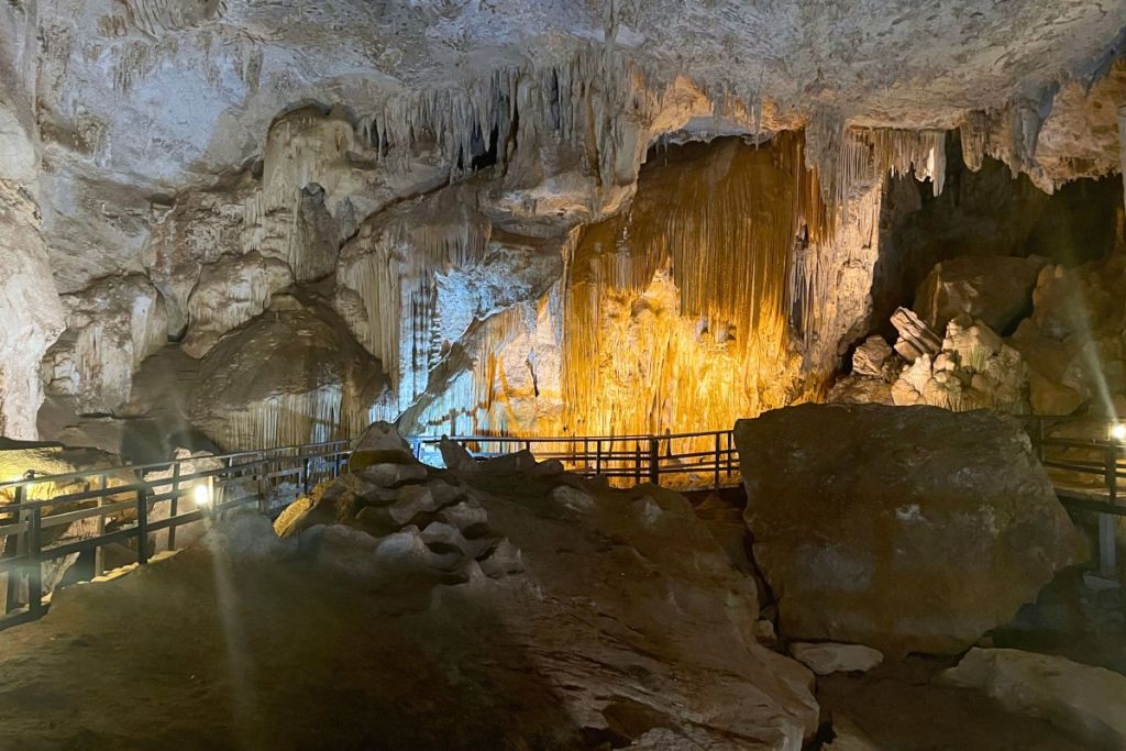 inside diamond cave, railay