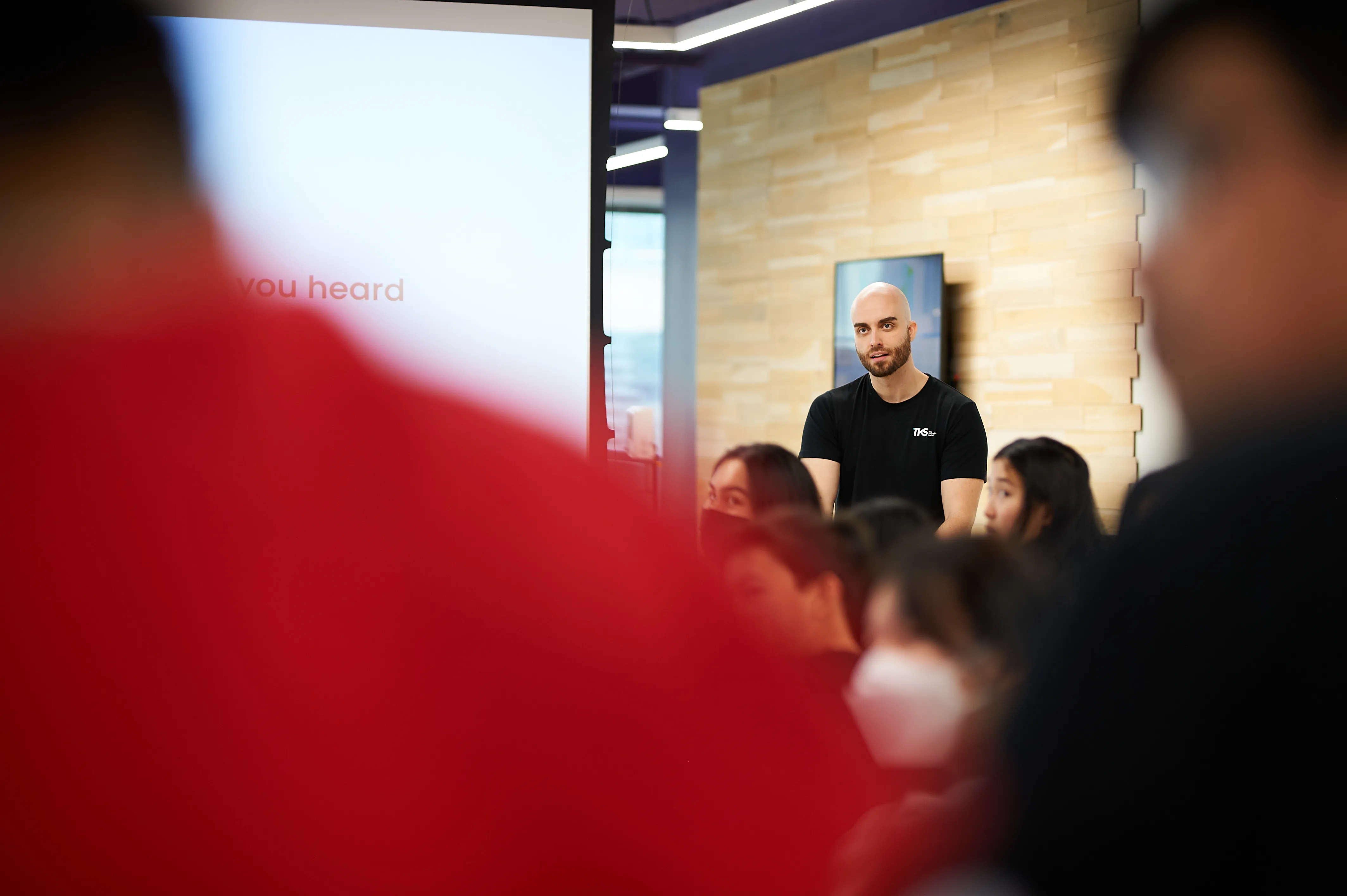 Life at TKS — students and mentors during the program (photo 7)