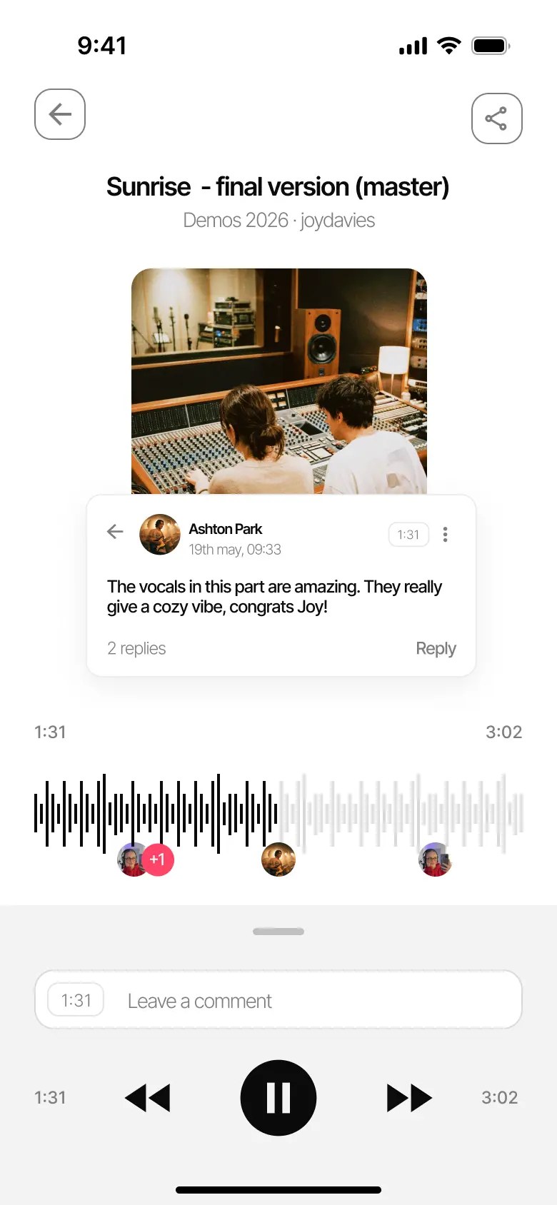 Timestamped audio comments inside Zoundroom