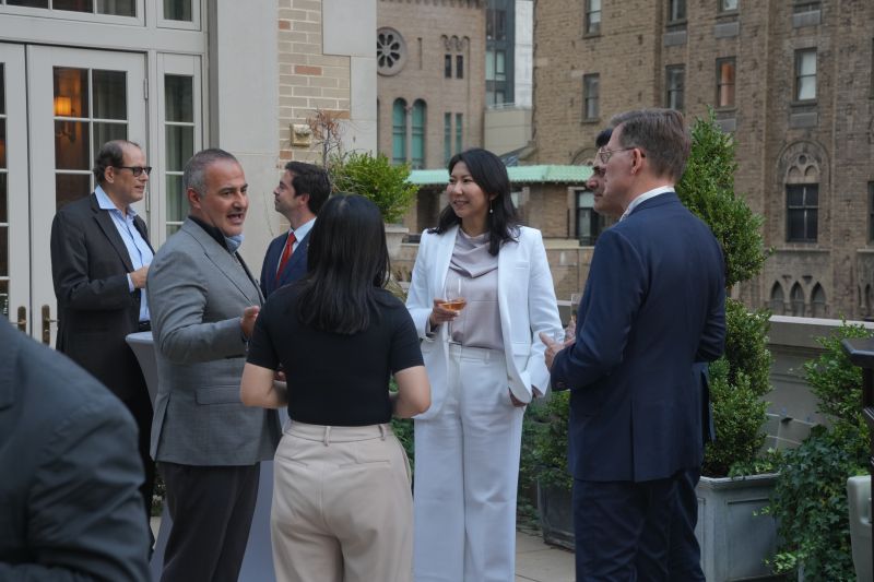 No alternative text description for this image