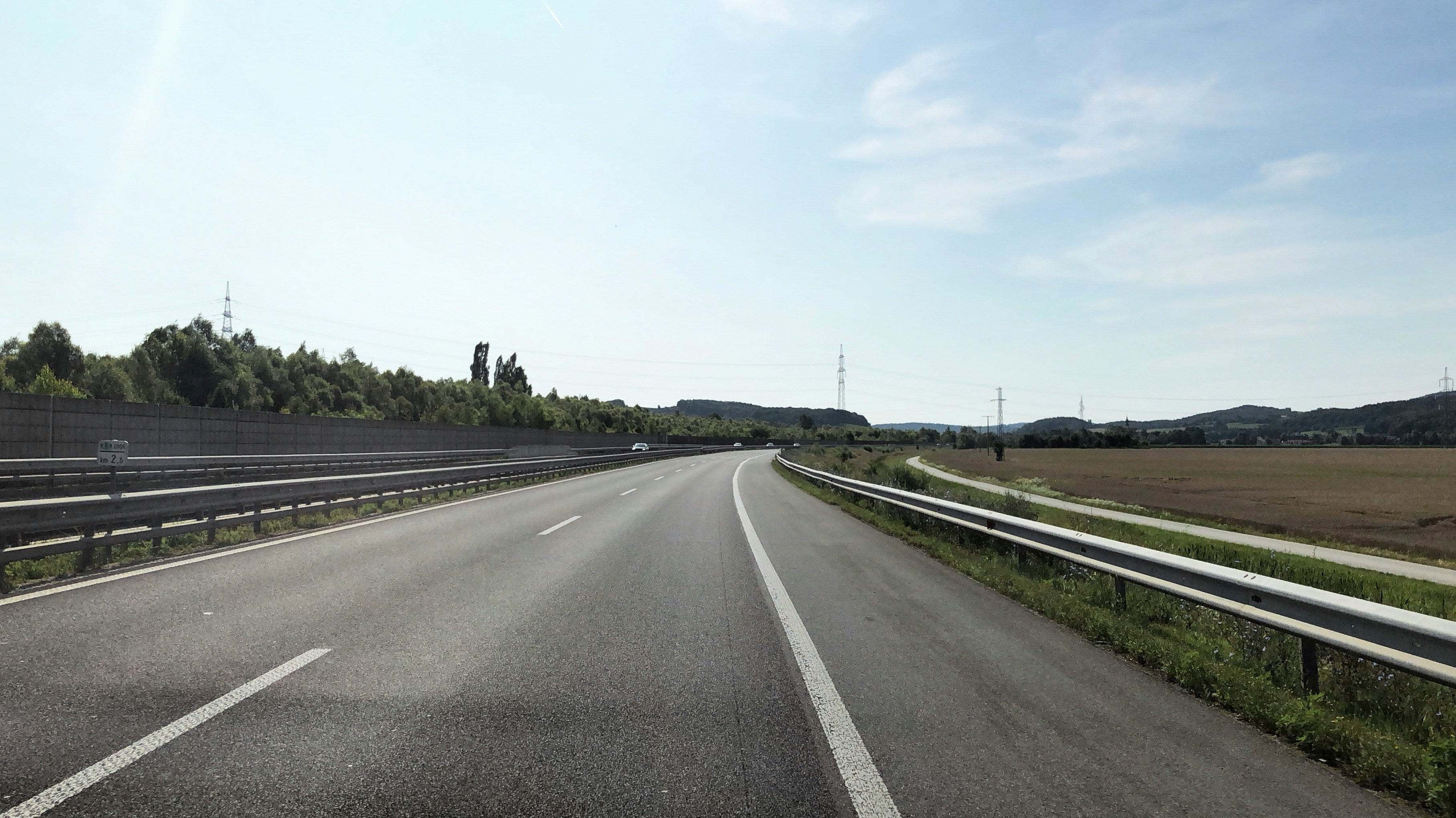 highway during daytime
