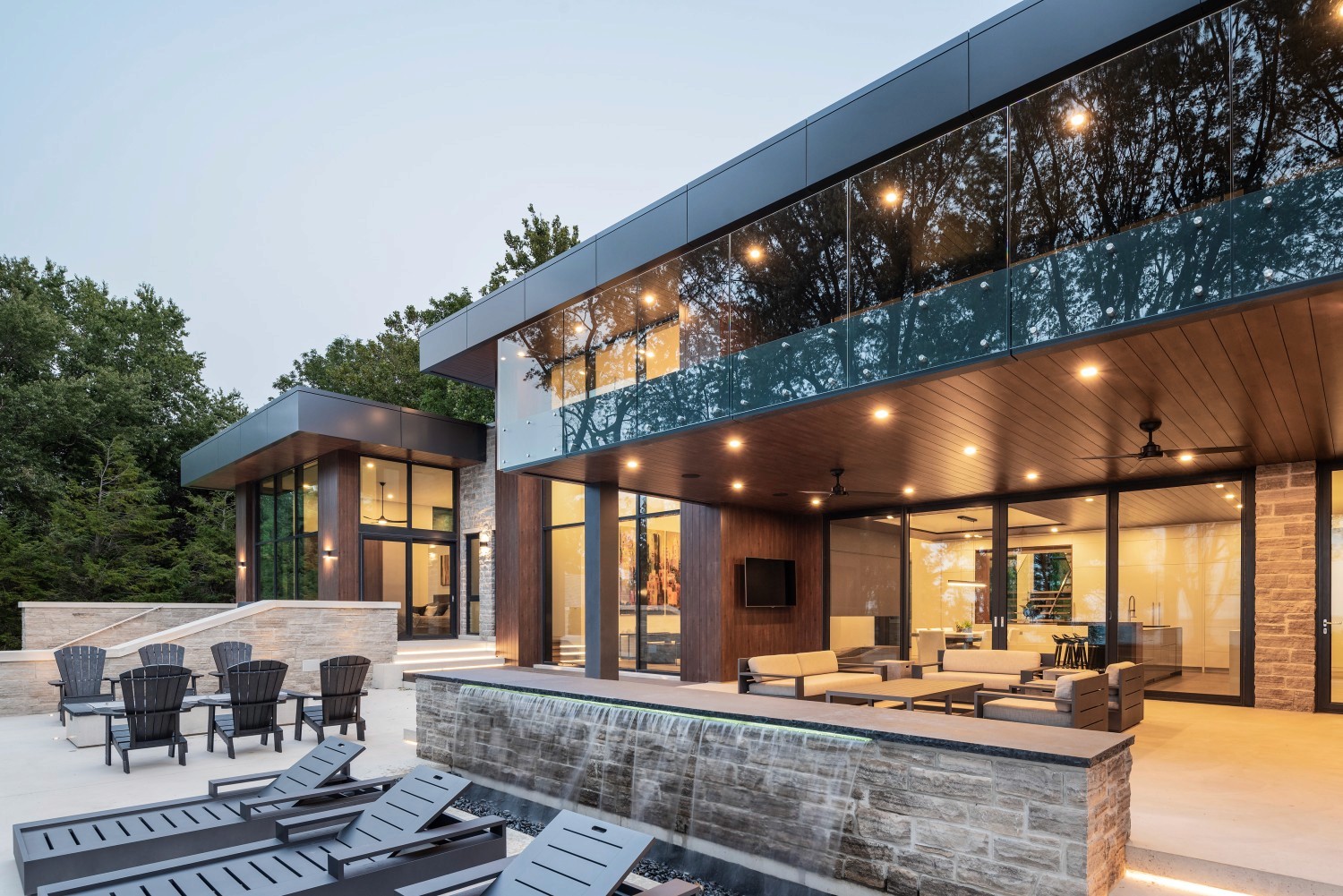 Luxyclad St. Catharines