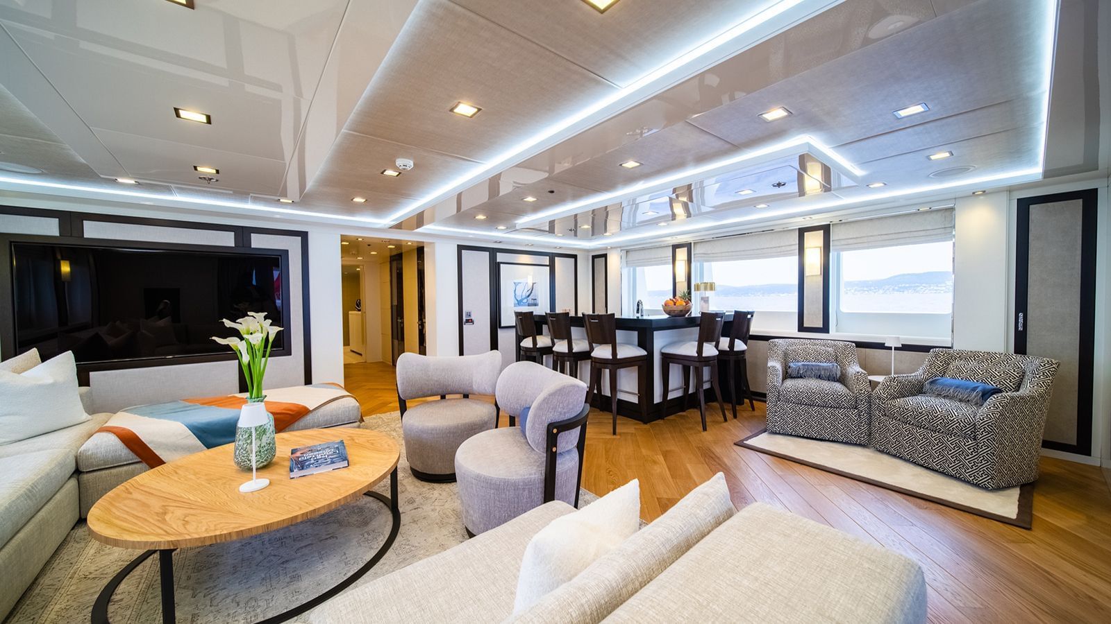 TURQUOISE | YH Charter