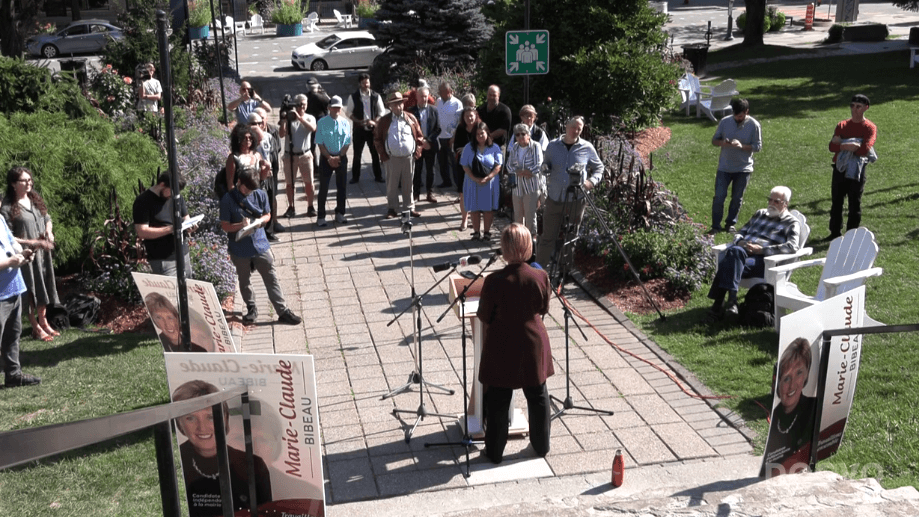 Photo de Marie-Claude en plan rapproché