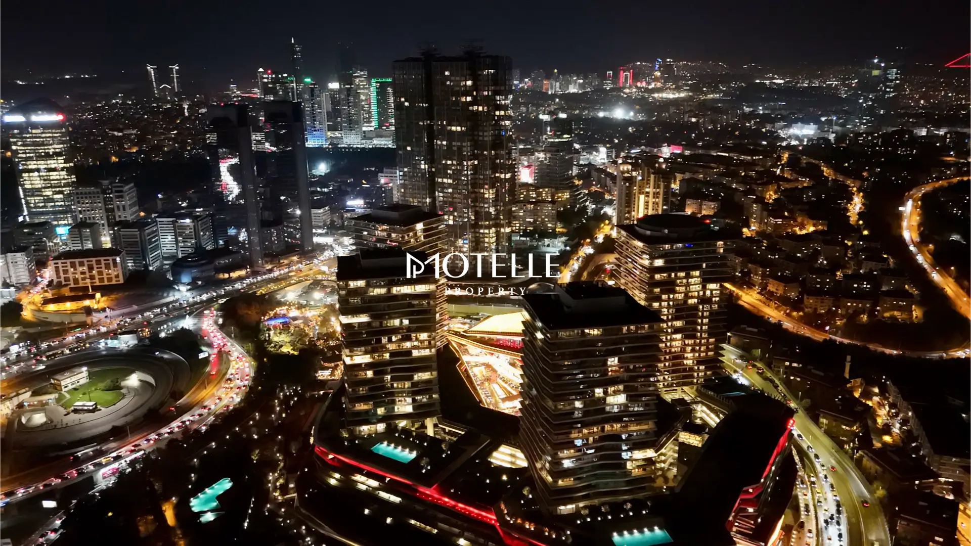 Luxury living room with Bosphorus view in Çiftçi Tower apartment