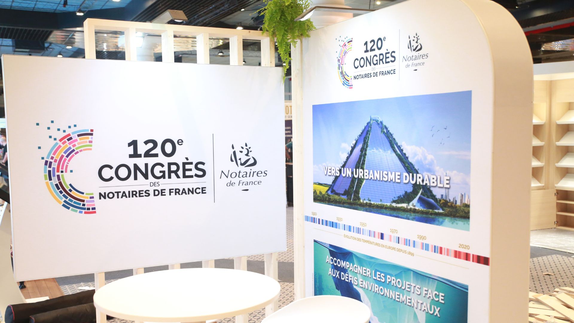 Stand association des notaires par Expace