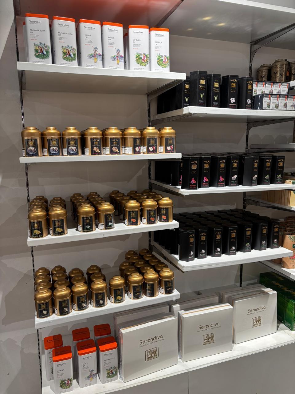 Serendiva premium Ceylon tea presentation