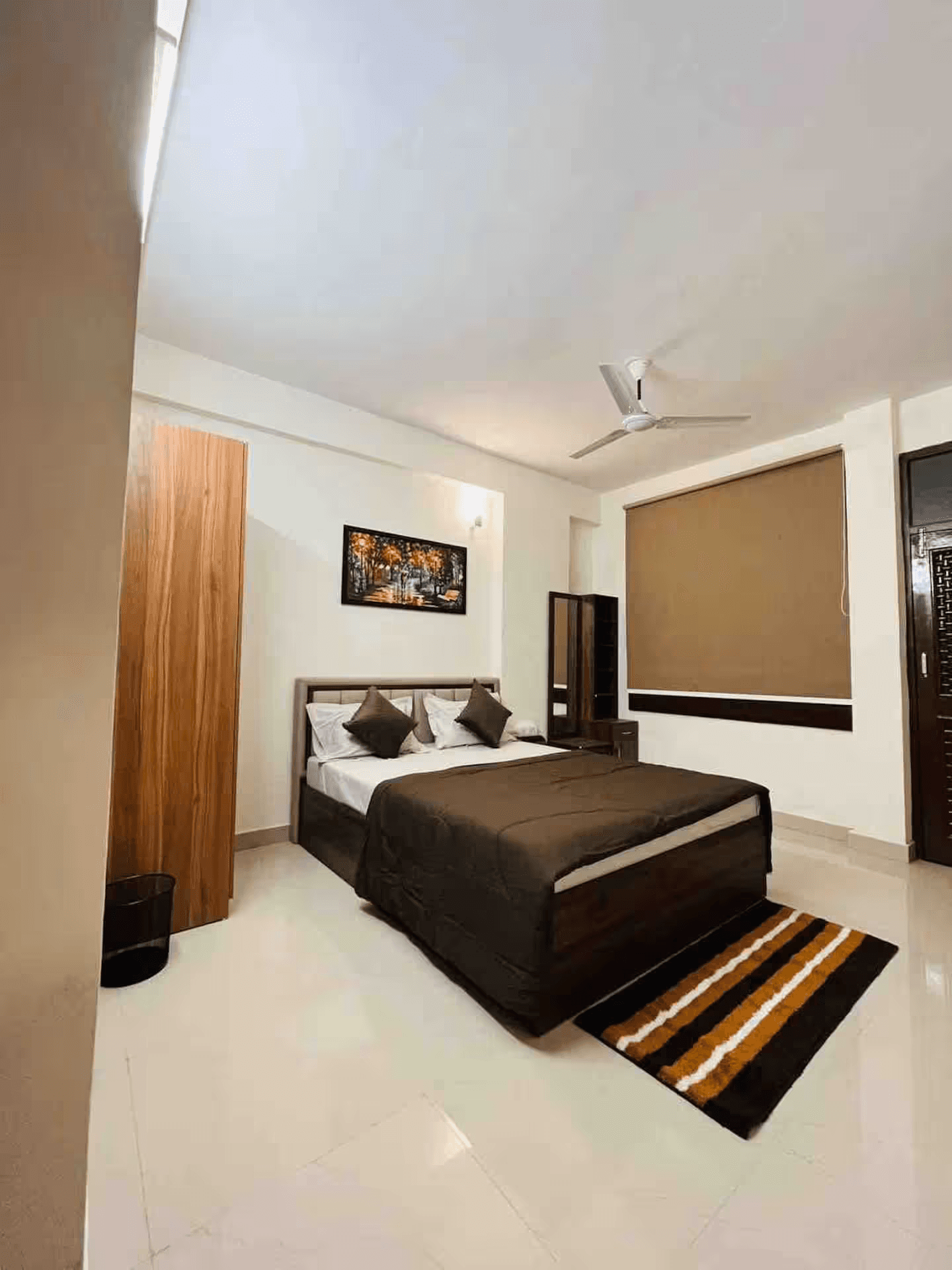 SuperHomessvLuxe bedroom, Tilhari Jabalpur