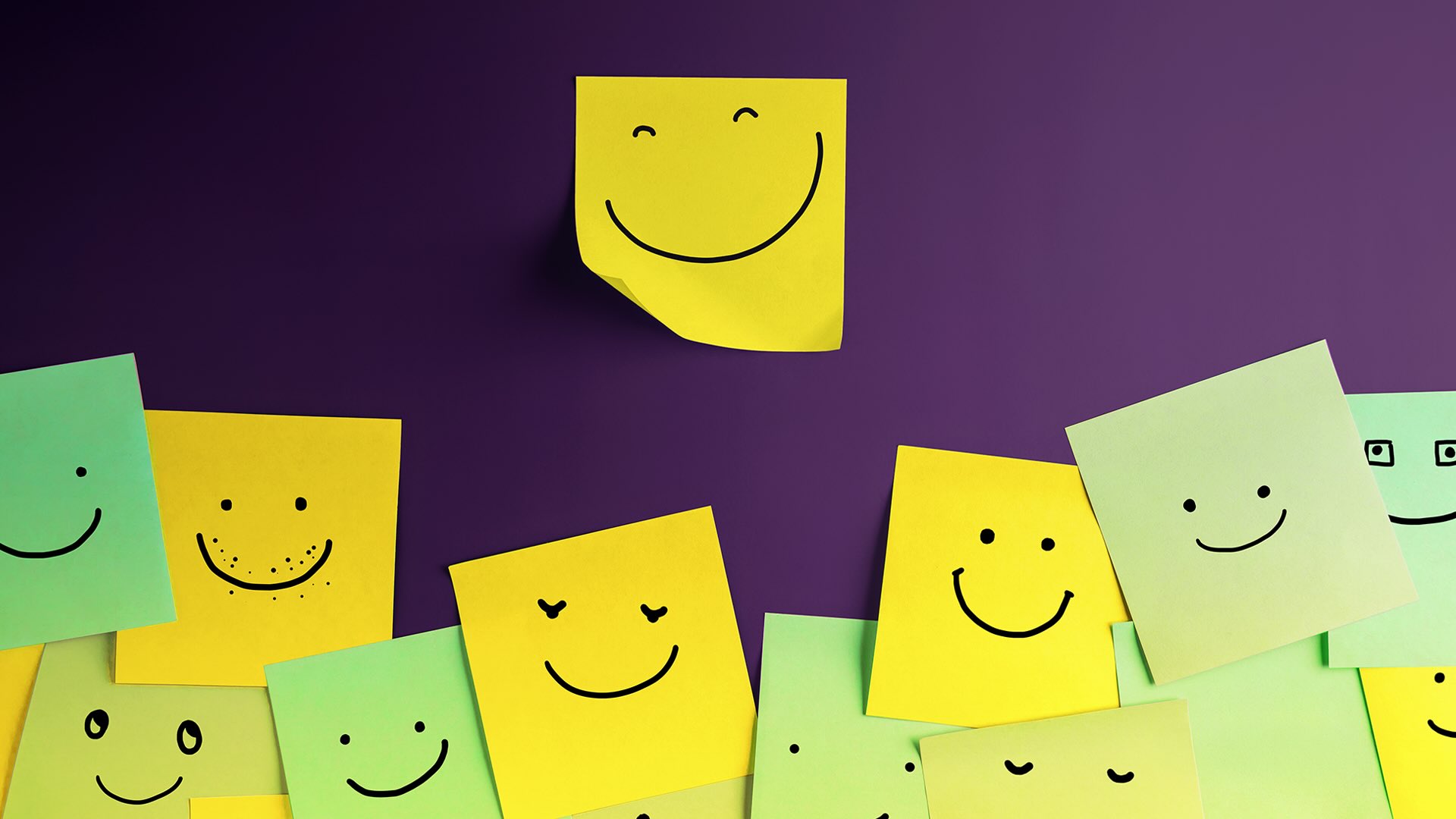 post-it notes with smiley faces