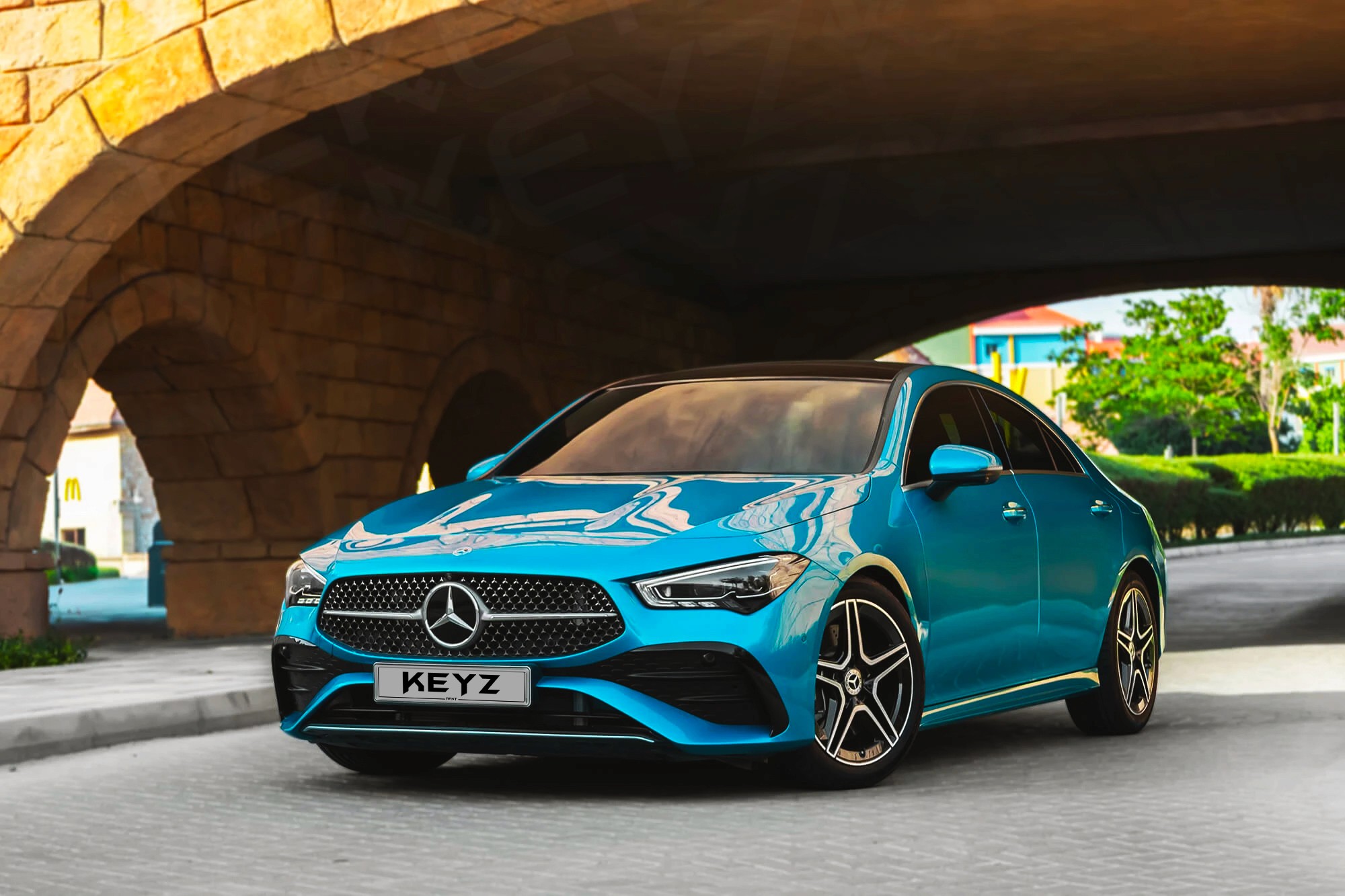 Vue extérieure Mercedes CLA 250 Bleu – Location Berline à Dubaï | Keyz Rent