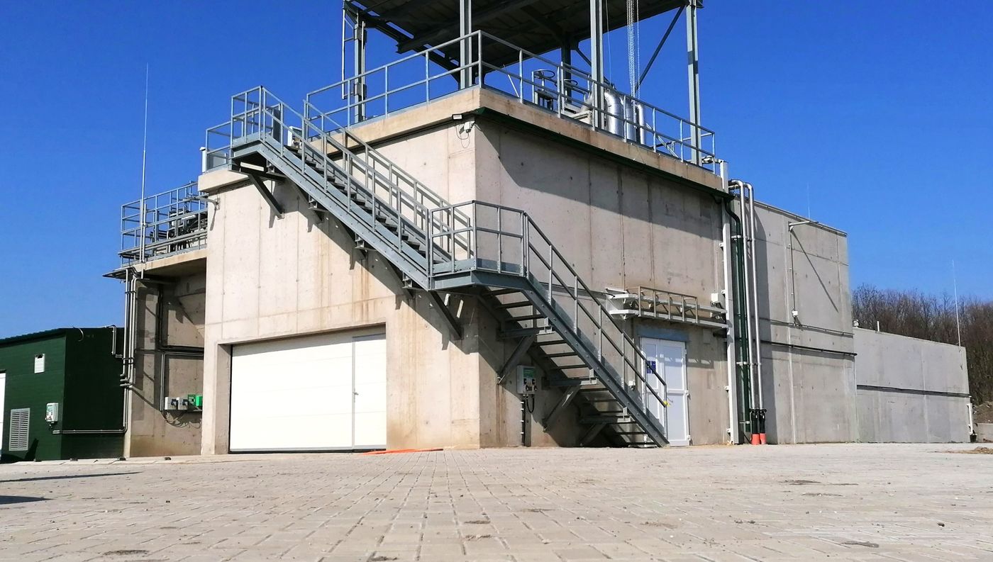 Blower and operations building at the Dévaványa wastewater treatment plant, Hungary
