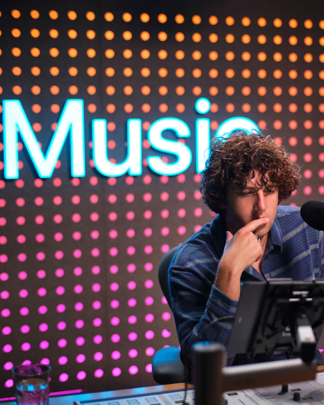 Jamie XX at Apple Music Studio